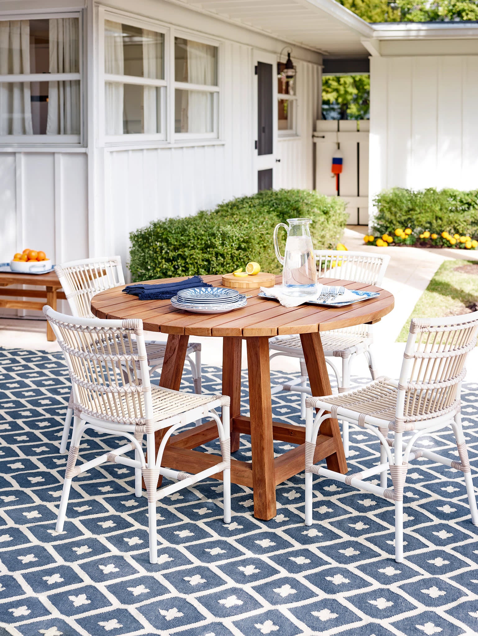 Elizabeth Handwoven Indoor/Outdoor Rug by Bunny Williams | Navy - Image 3