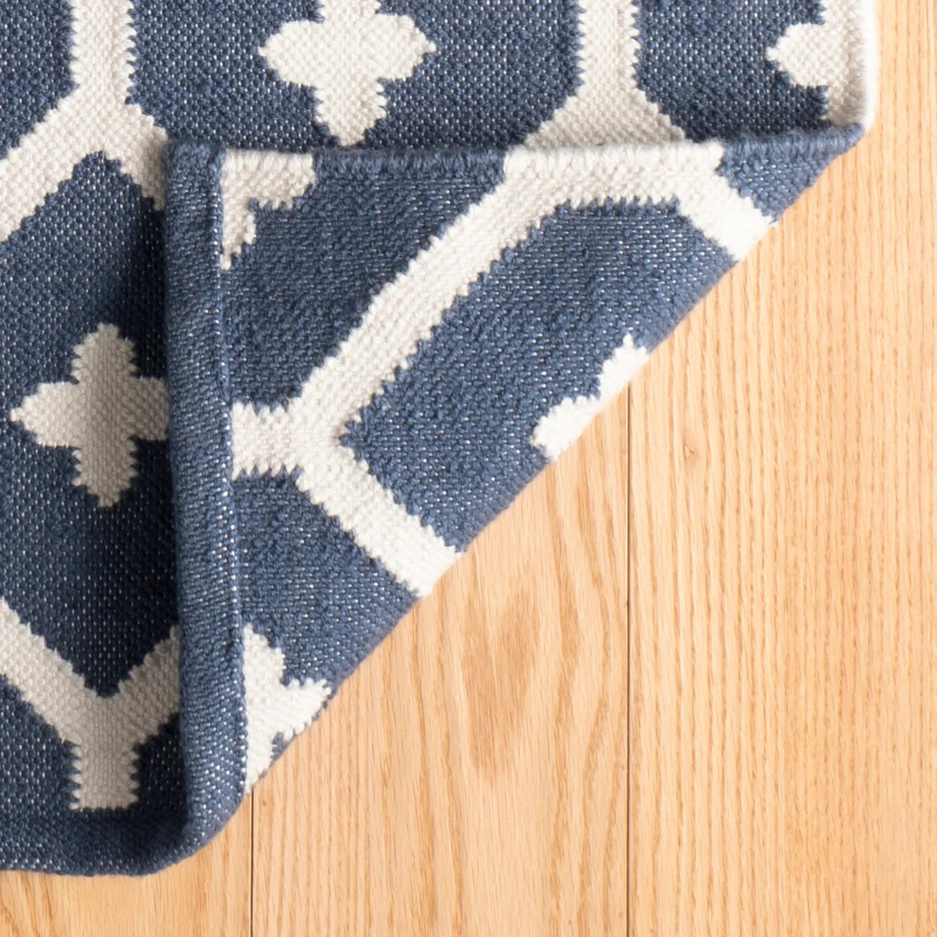 Elizabeth Handwoven Indoor/Outdoor Rug by Bunny Williams | Navy - Image 8