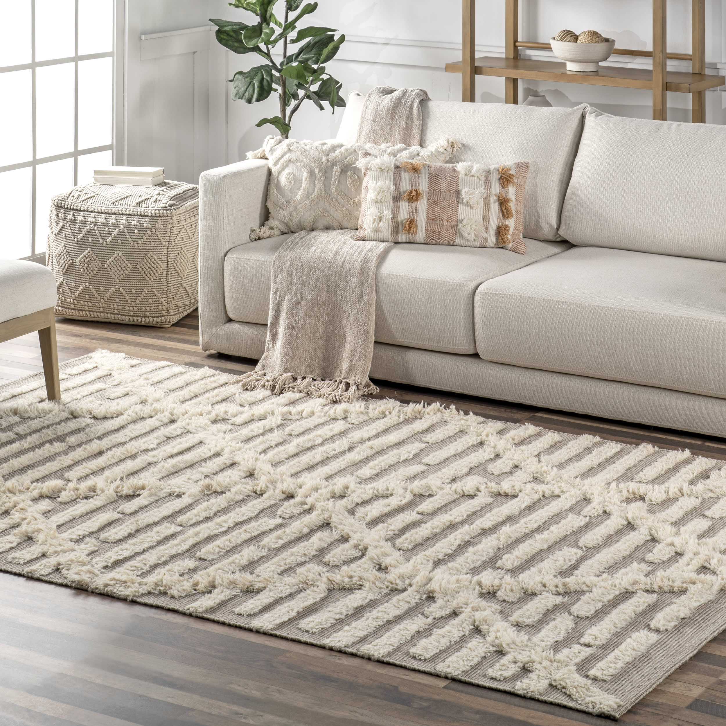 Emmey Modern Trellis Rug | Beige - Image 2