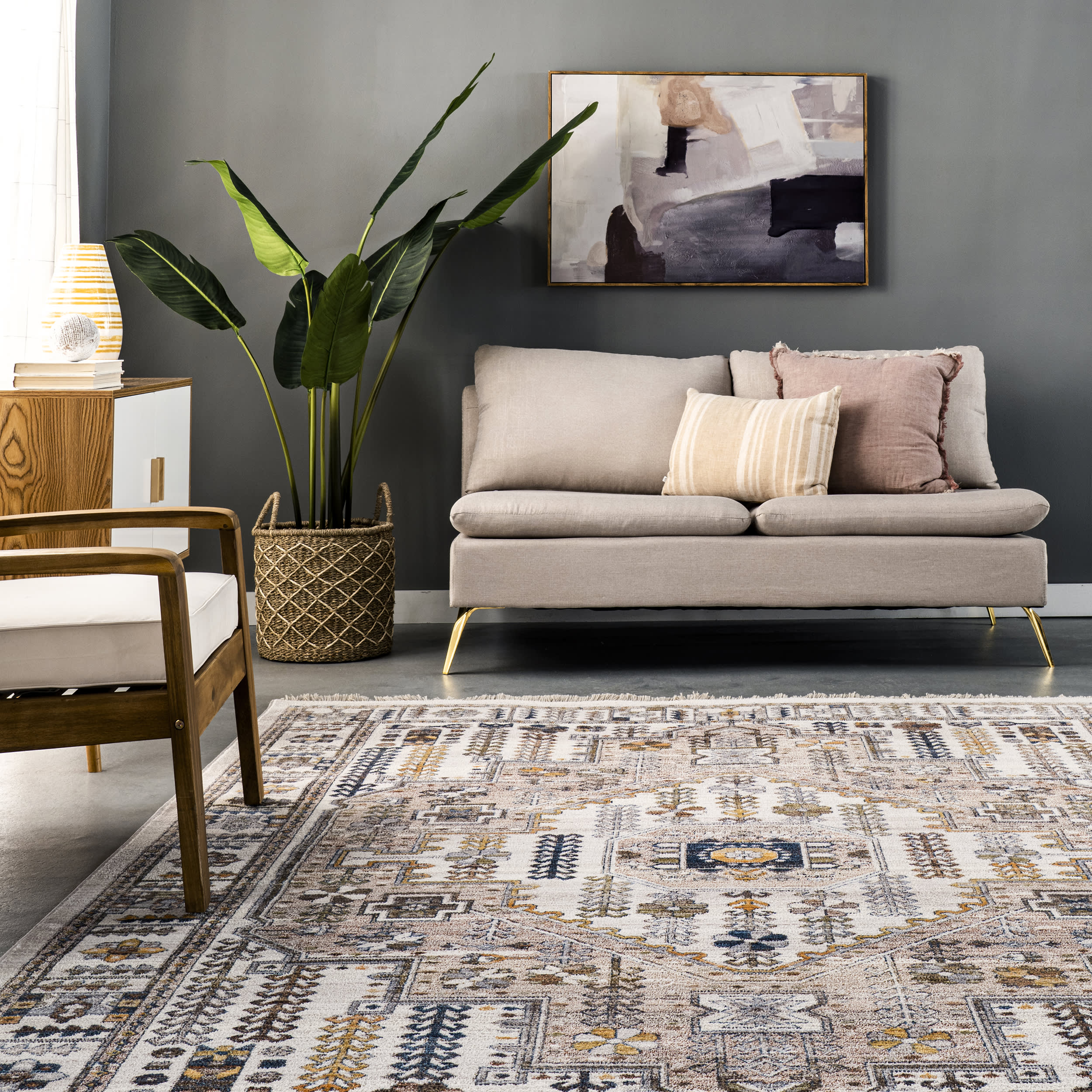 Essence Traditional Bordered Rug | Beige - Image 4