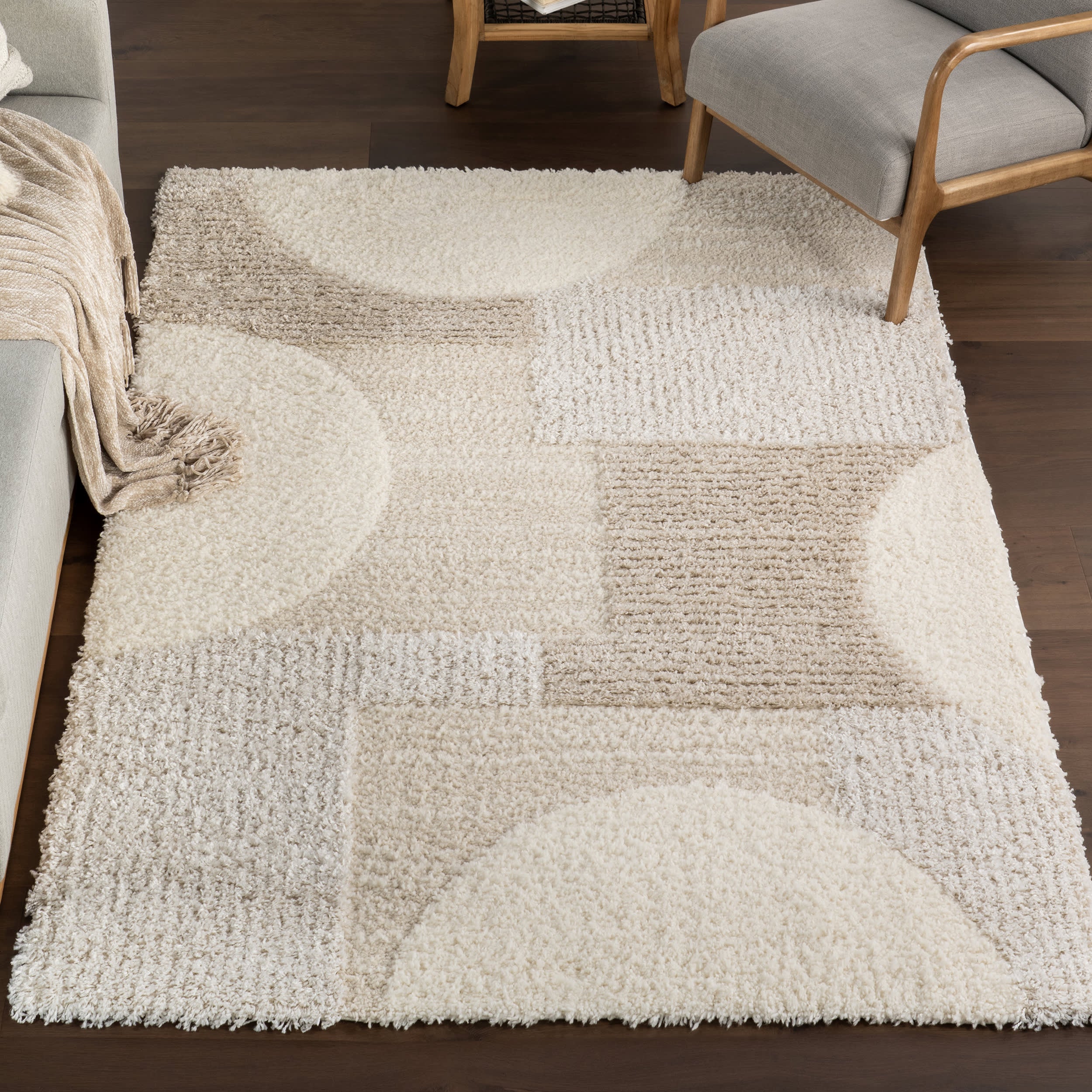 Essie Textured Arc Rug | Beige - Image 2