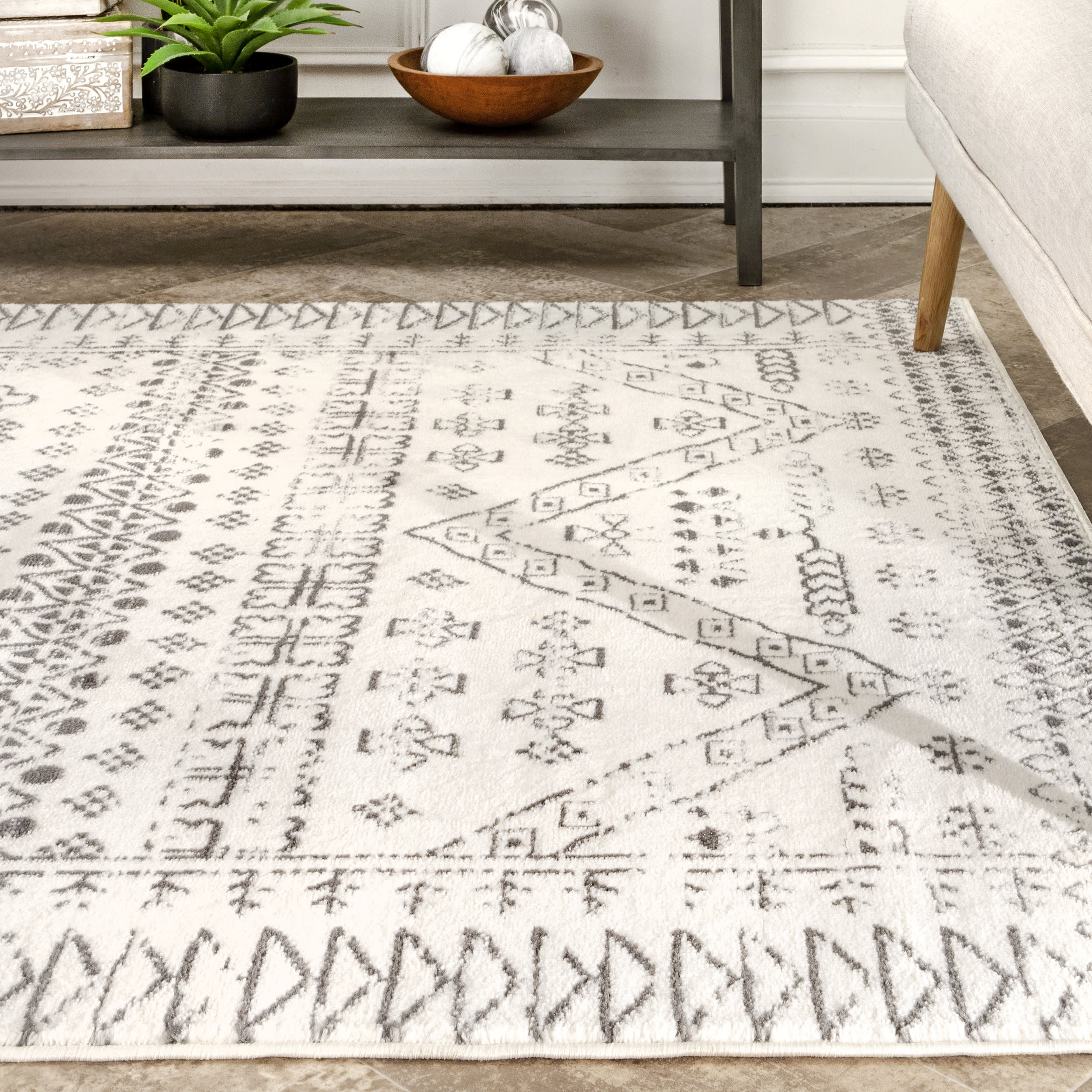 Evanescent Moroccan Rug | Light Grey - Image 4