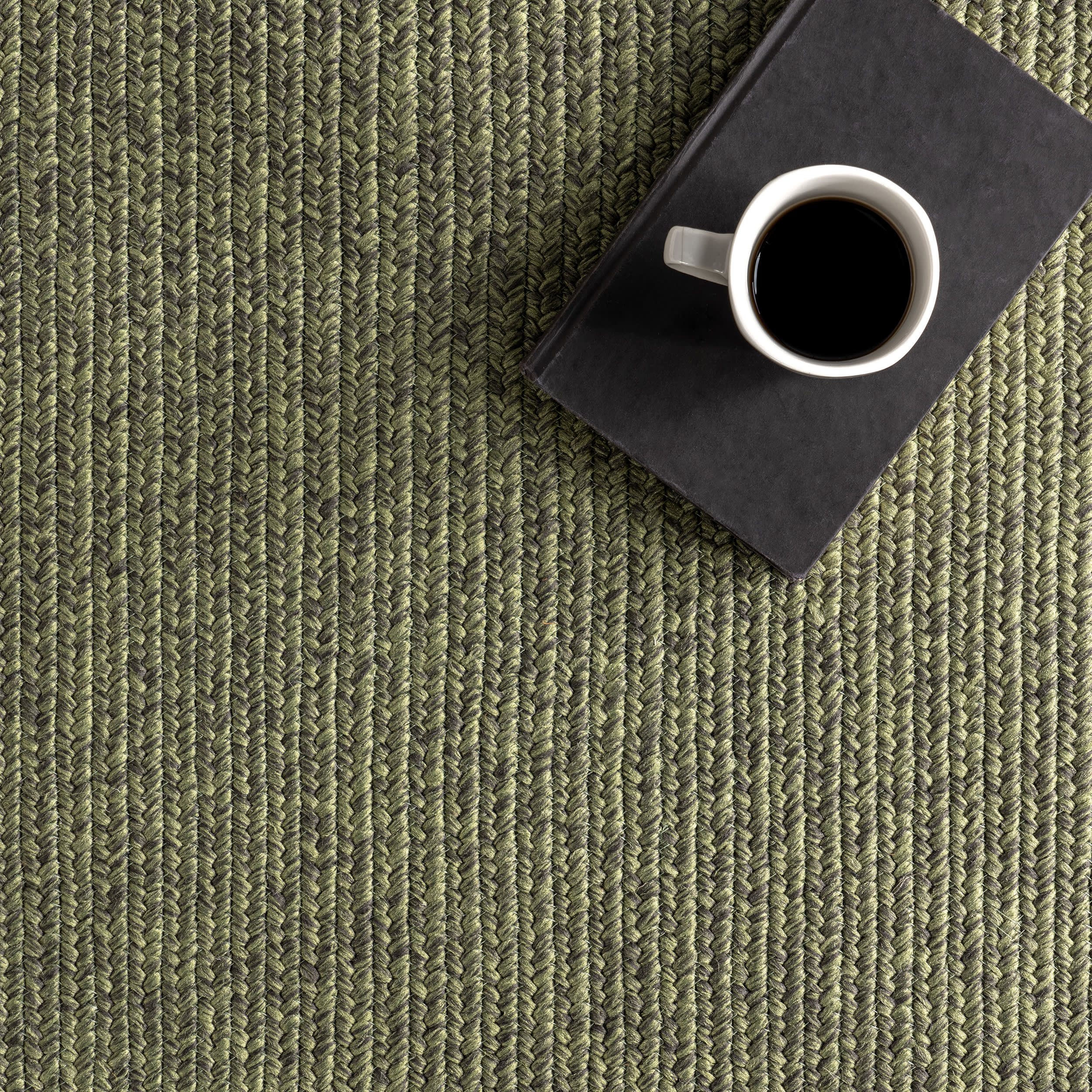Everywhere Hand-Braided Indoor/Outdoor Rug | Green - Image 8