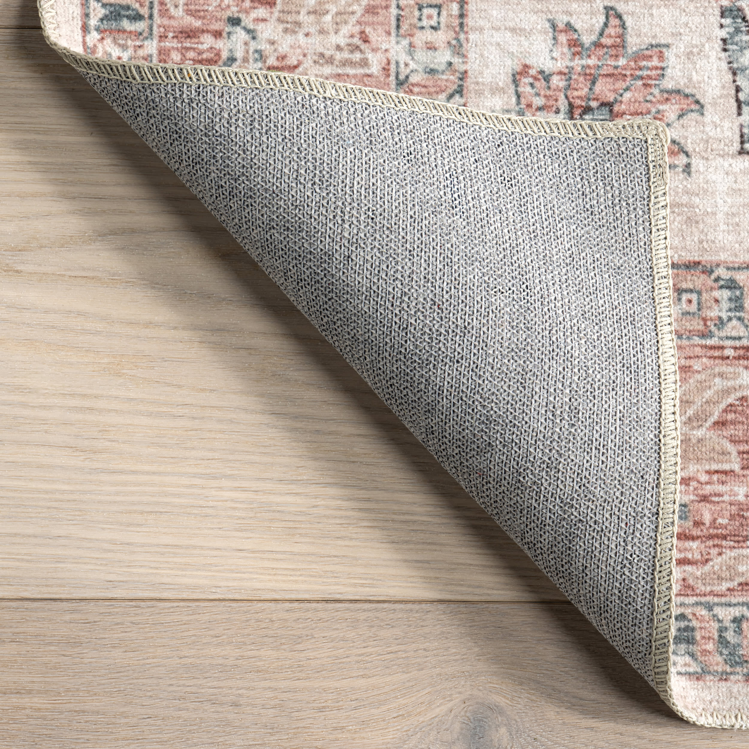 Faded Wreath Washable Rug | Light Grey - Image 7