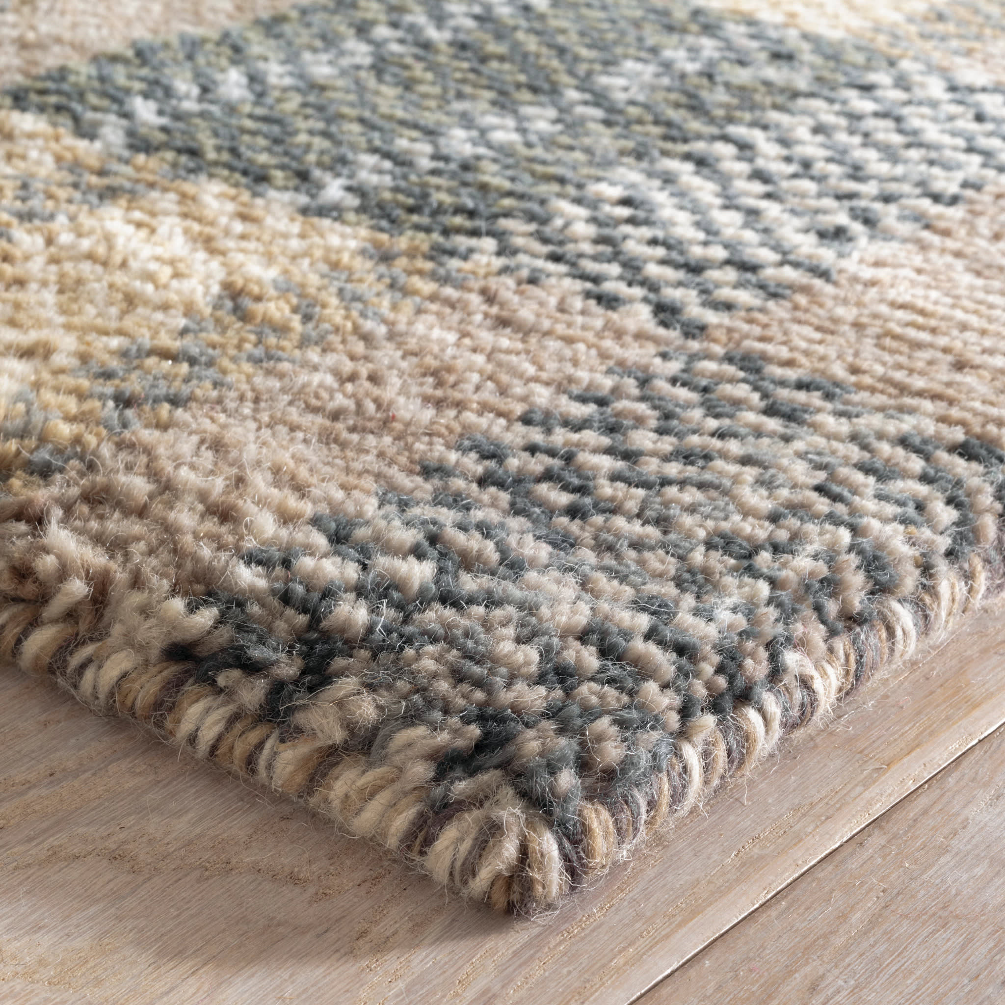 Fairhaven Hand Loom Knotted Wool Rug | Natural - Image 5