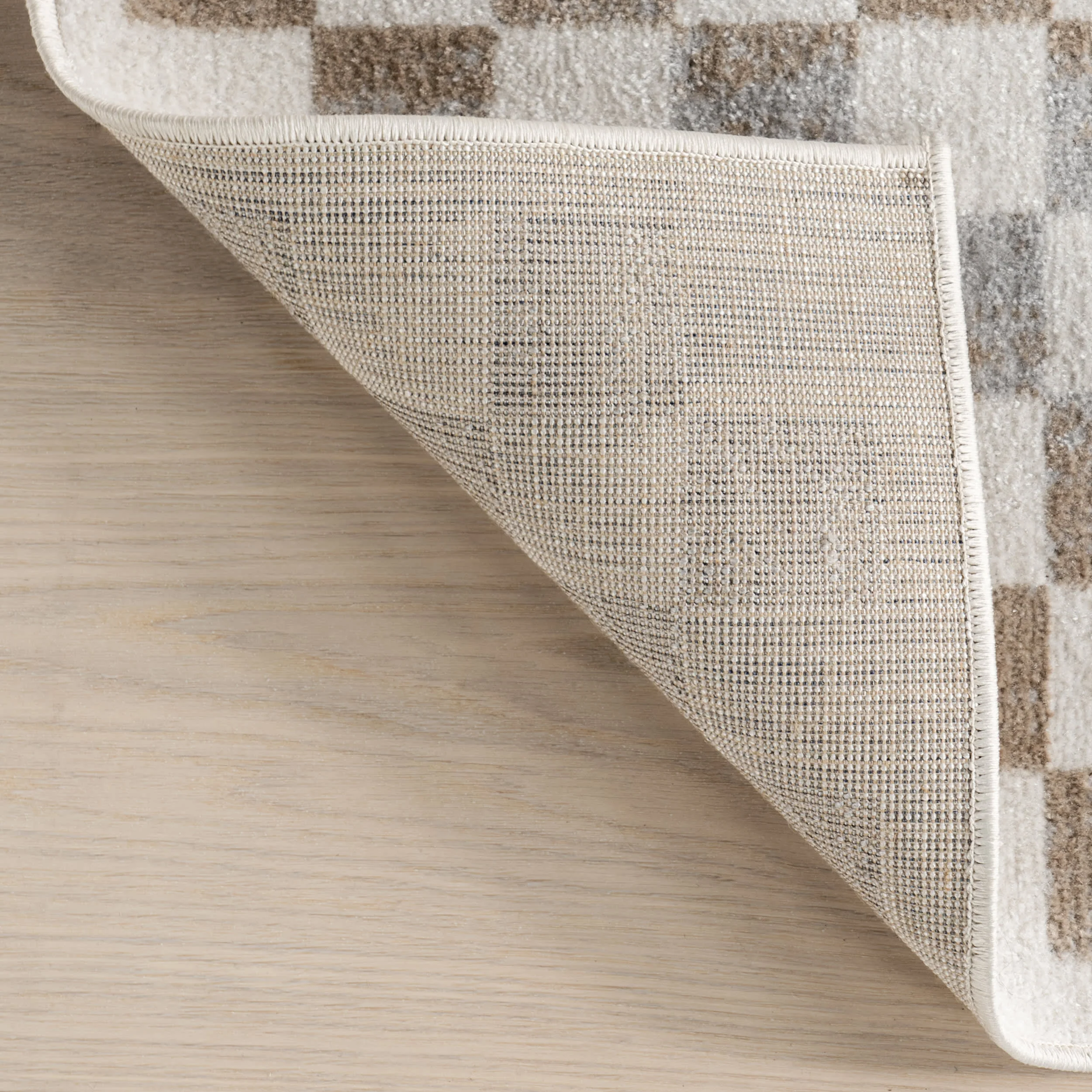 Finley Retro Checkered Washable Rug | Beige - Image 7