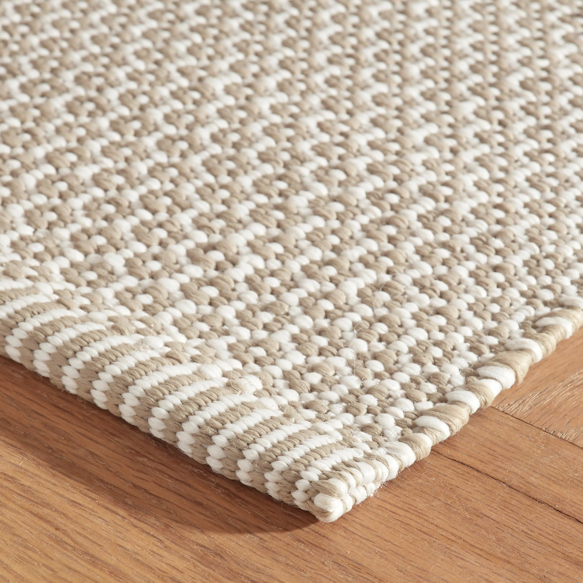 Finn Handwoven Indoor/Outdoor Rug | Khaki - Image 5