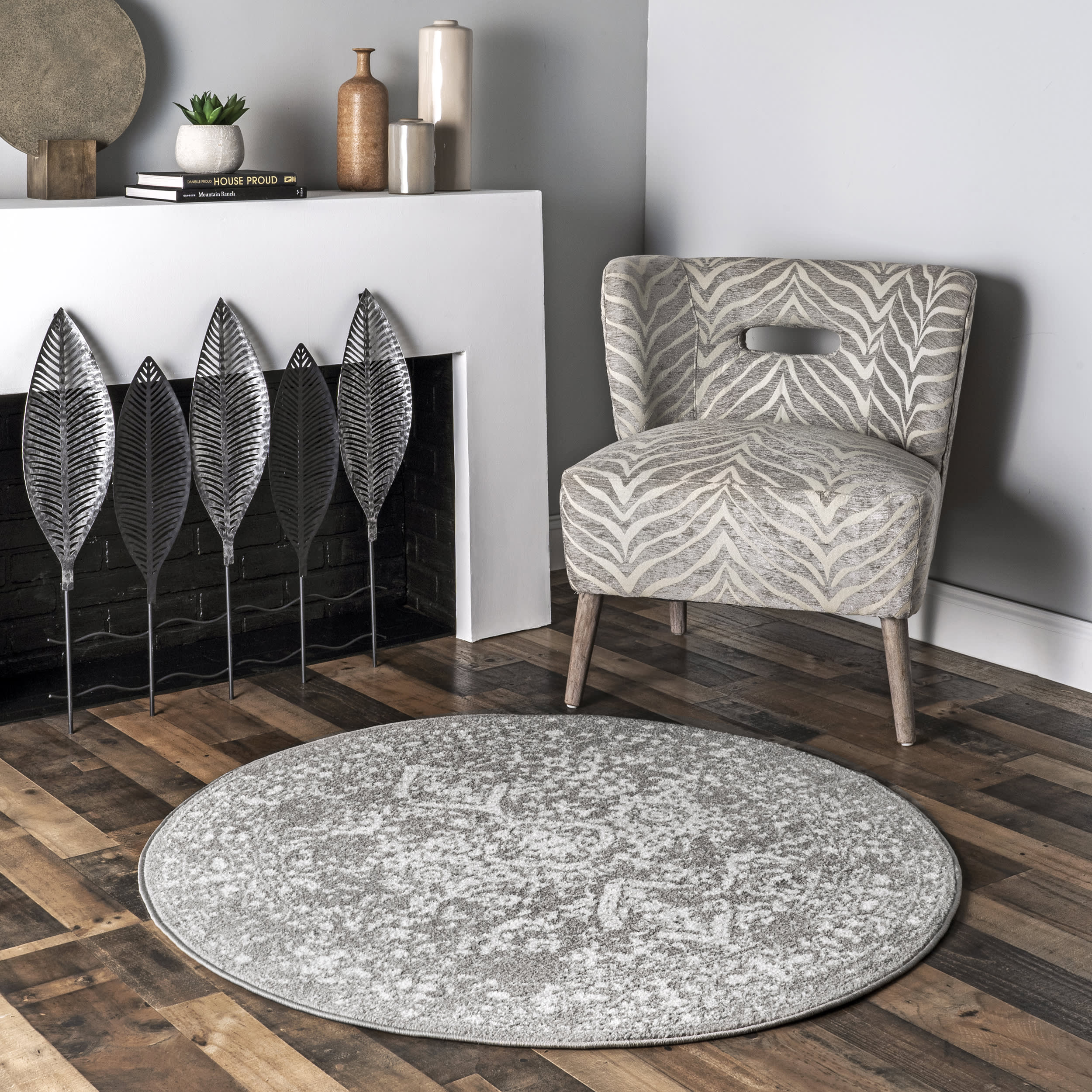 Floral Ornament Rug | Grey - Image 2