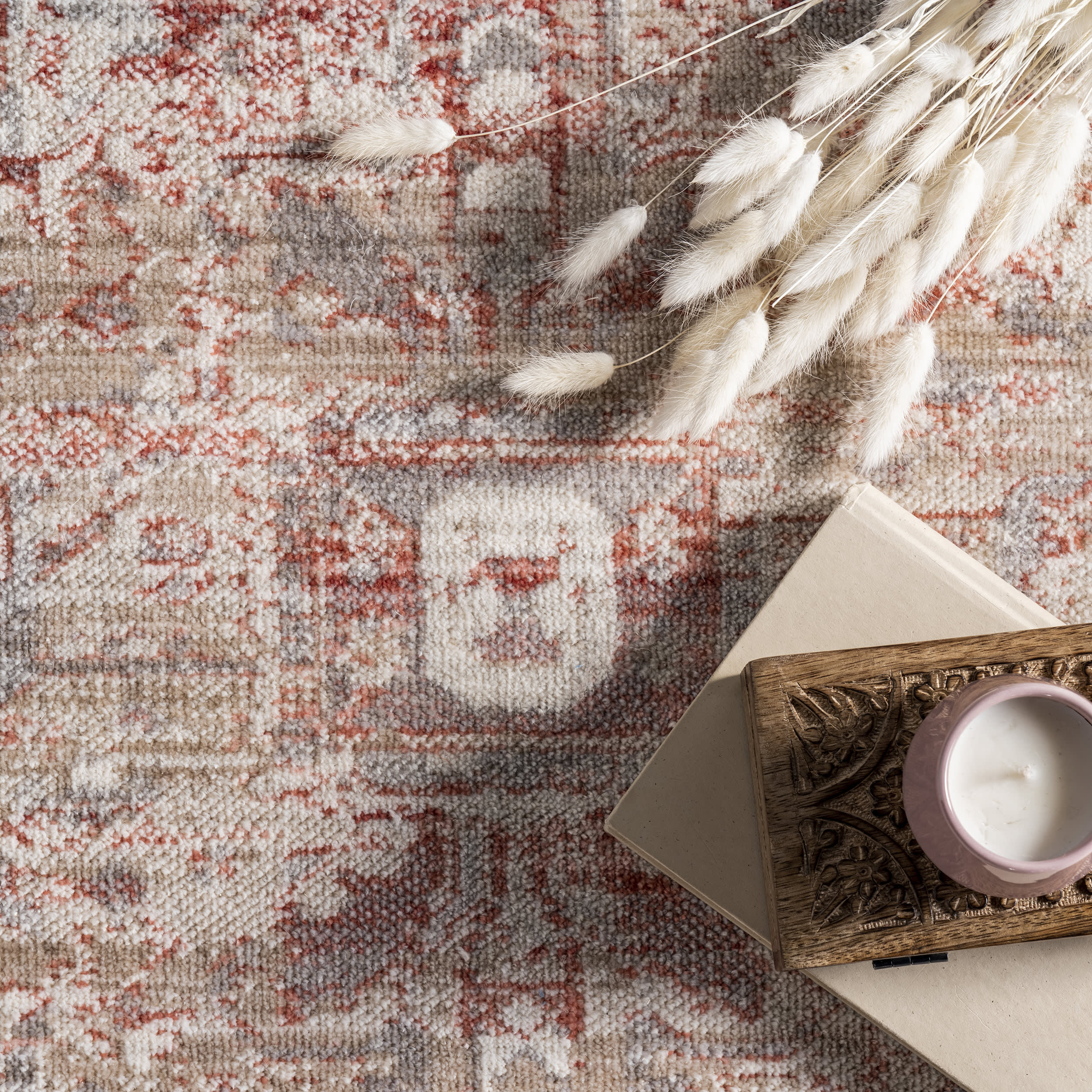 Forever Vintage Rug | Red - Image 2