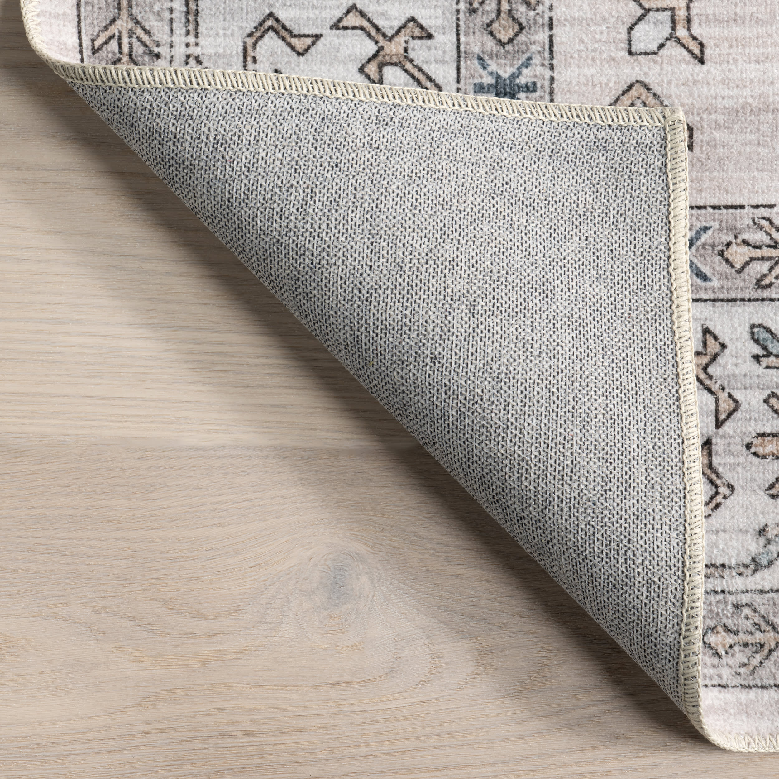 Francesca Timeworn Charm Washable Rug | Ivory - Image 6
