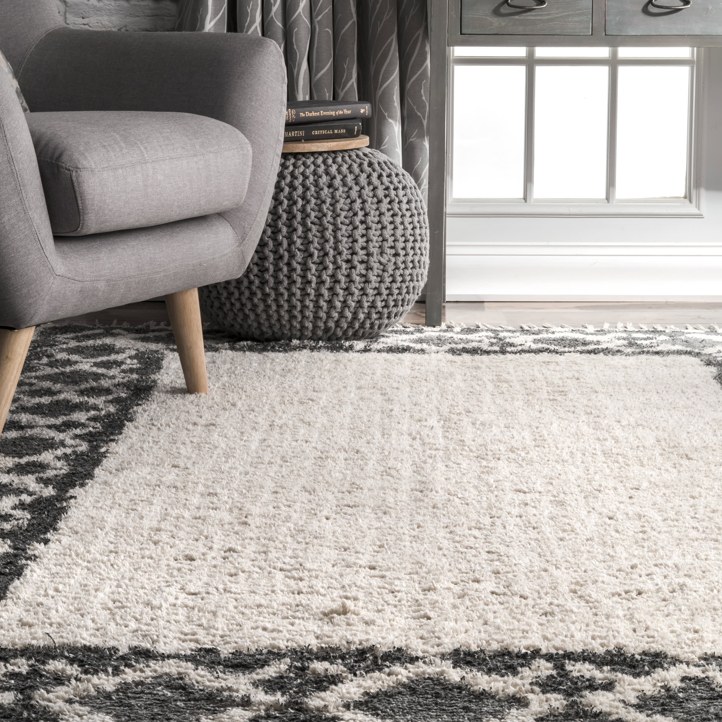 Fuzzy Diamond Border Tassel Flatweave Rug | Ivory - Image 4