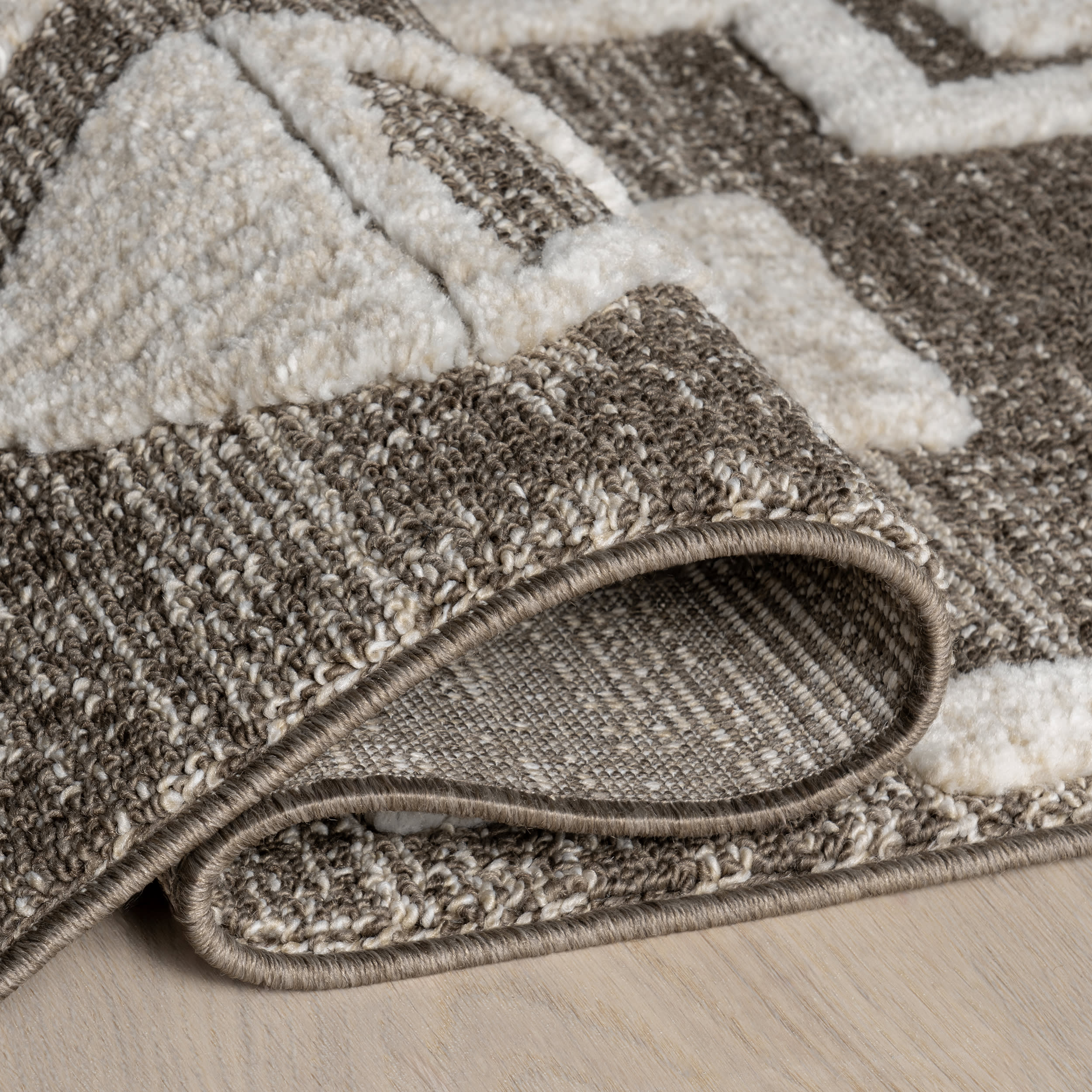 Gatsby Southwestern Tasseled Rug | Brown - Image 8