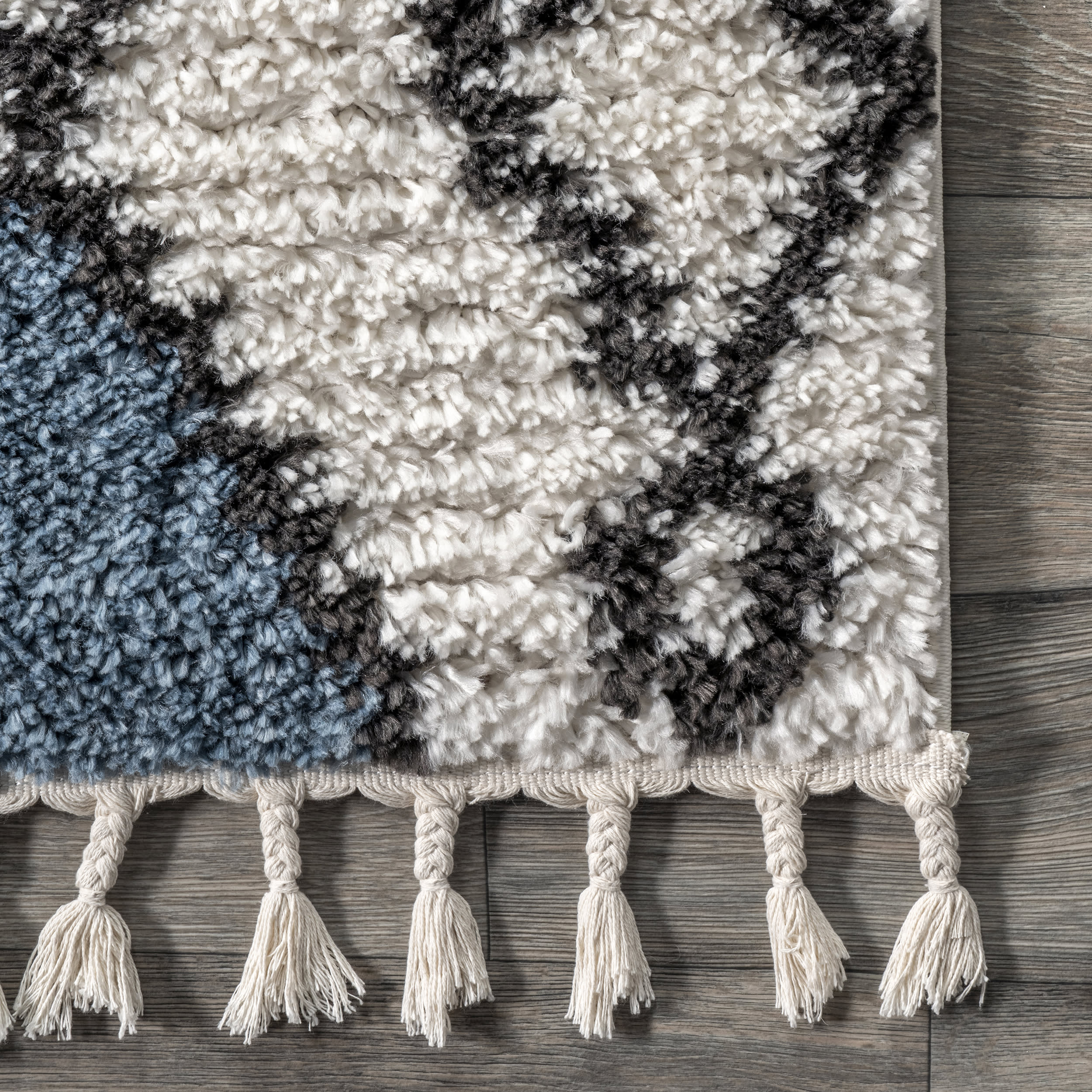 Gloria Rainbow Trellis Rug | Beige - Image 3