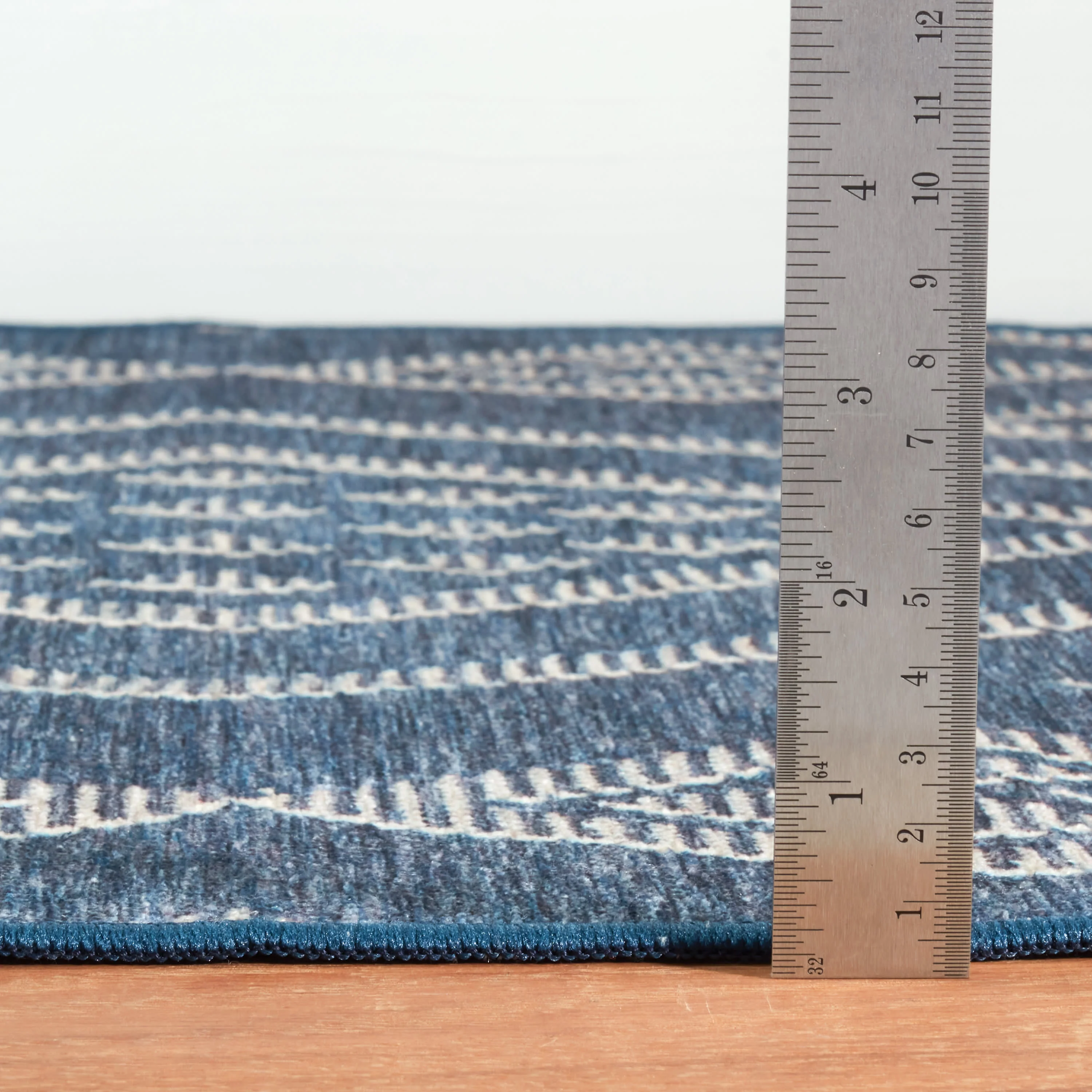 Guthrie Machine Washable Rug | Navy - Image 3
