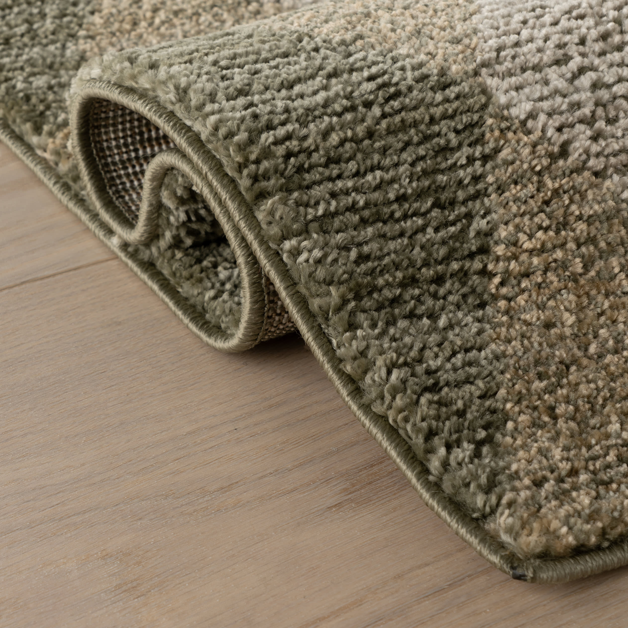 Harlex Mid Century Diamond Rug | Green - Image 11