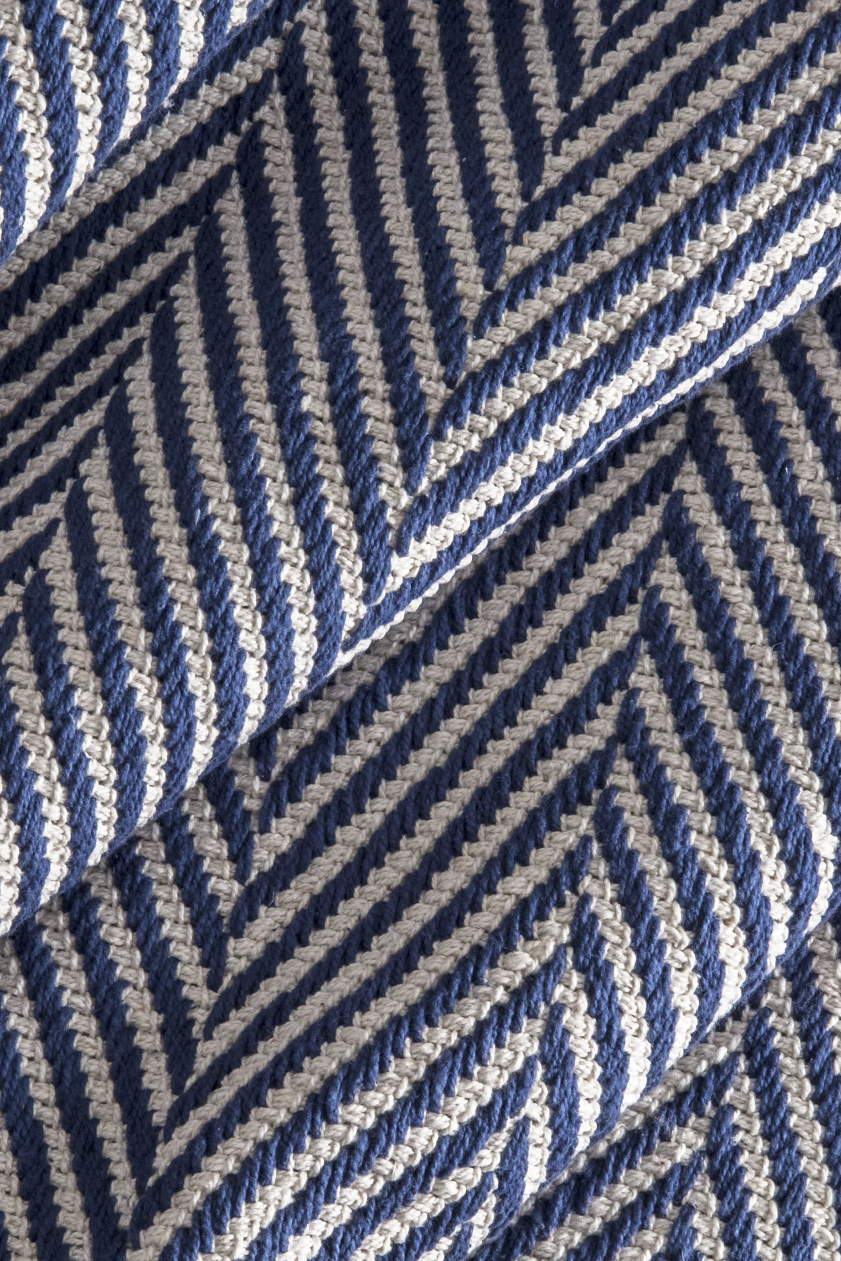 Herringbone Cotton Flatwoven Rug | Navy - Image 5