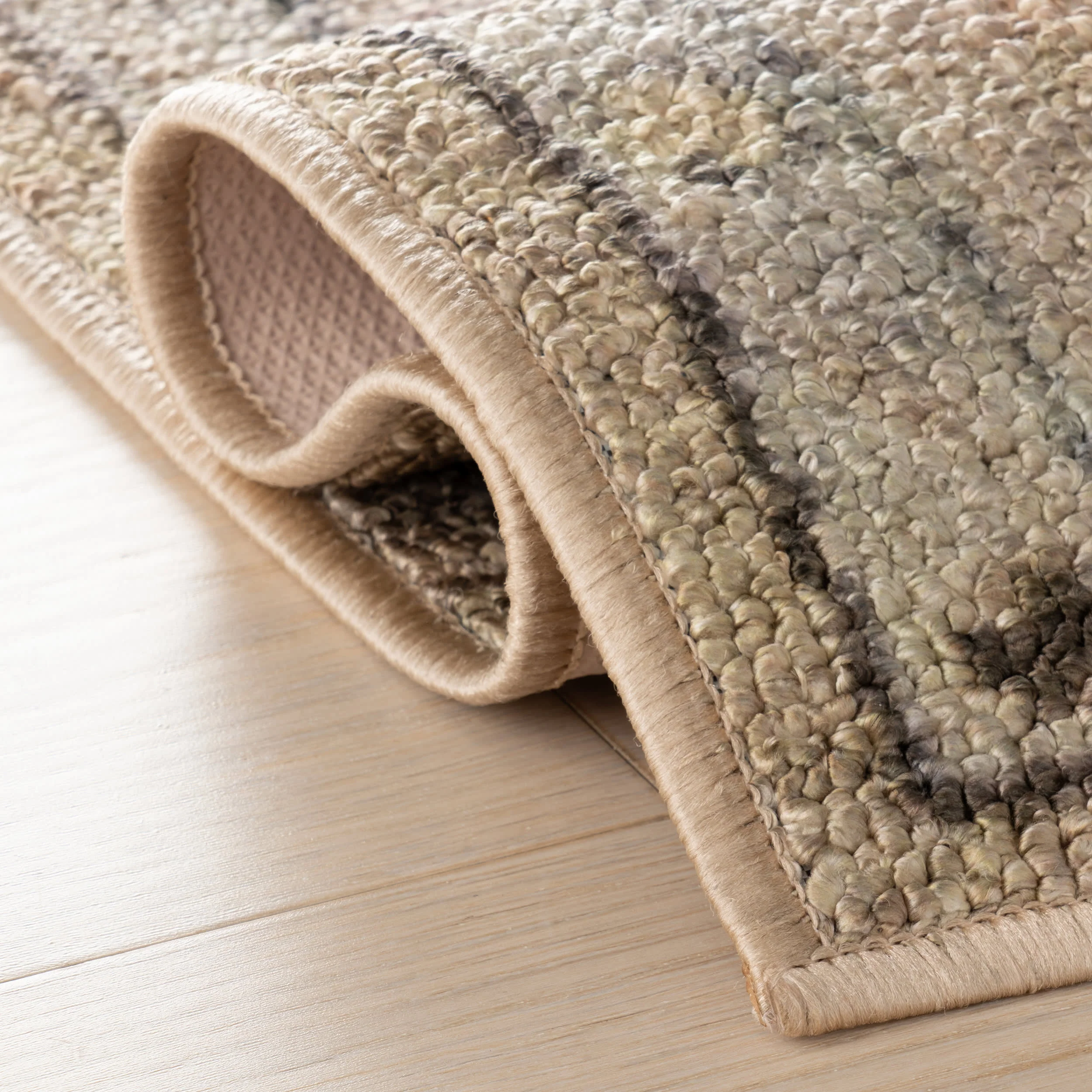Ilysera Traditional Bordered Washable Rug | Beige - Image 11