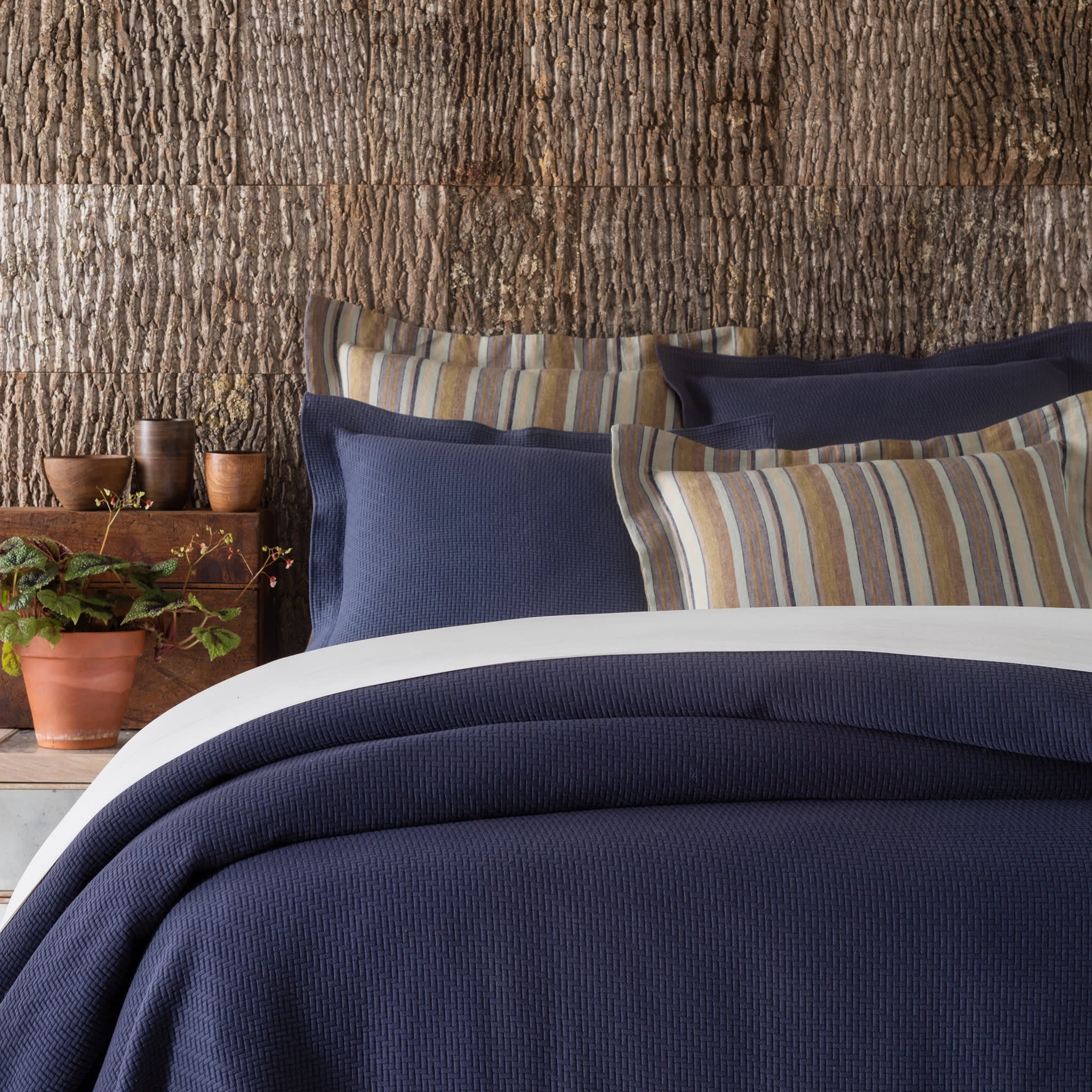 Interlaken Matelasse Coverlet | Ink