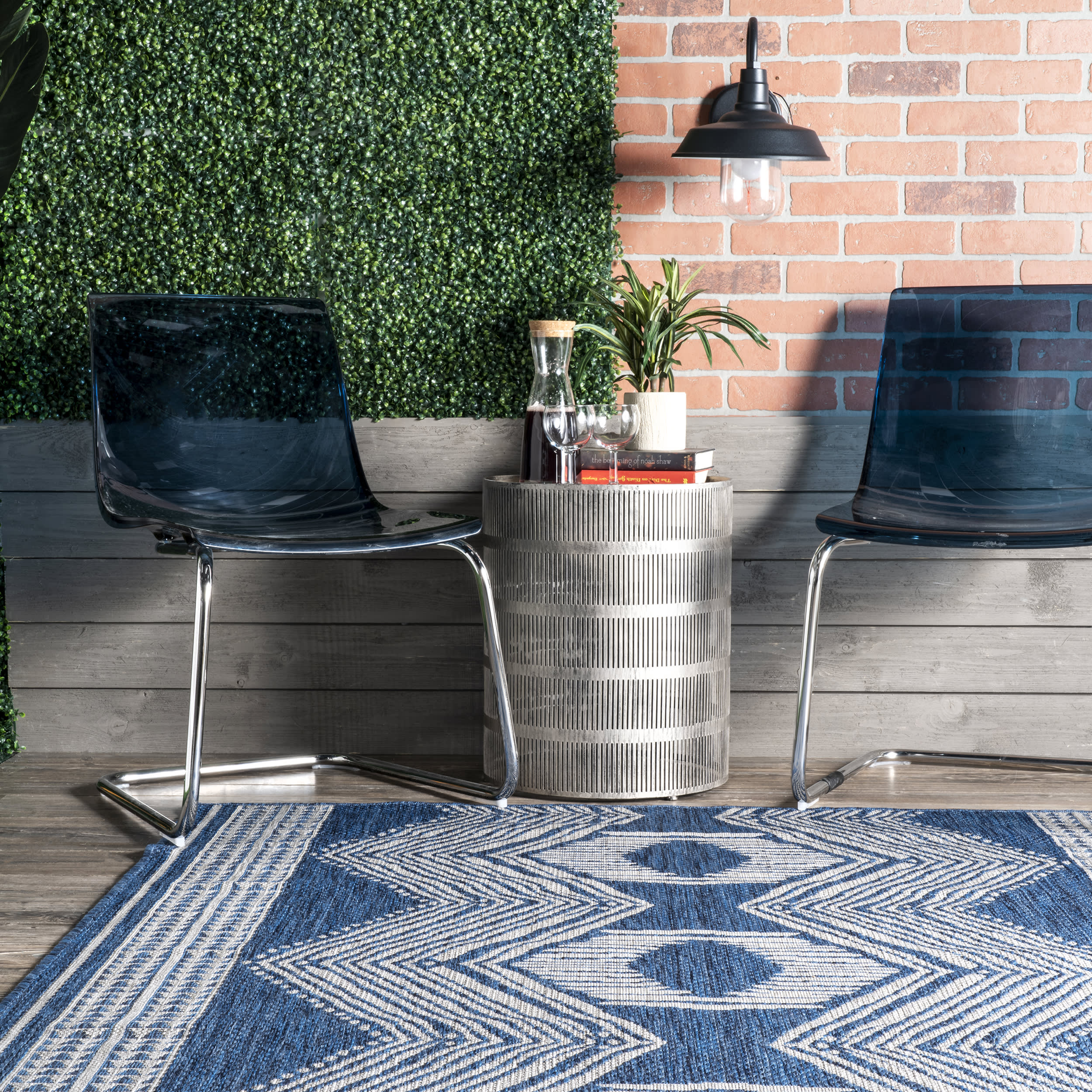 Iris Totem Indoor/Outdoor Flatweave Rug | Blue - Image 4
