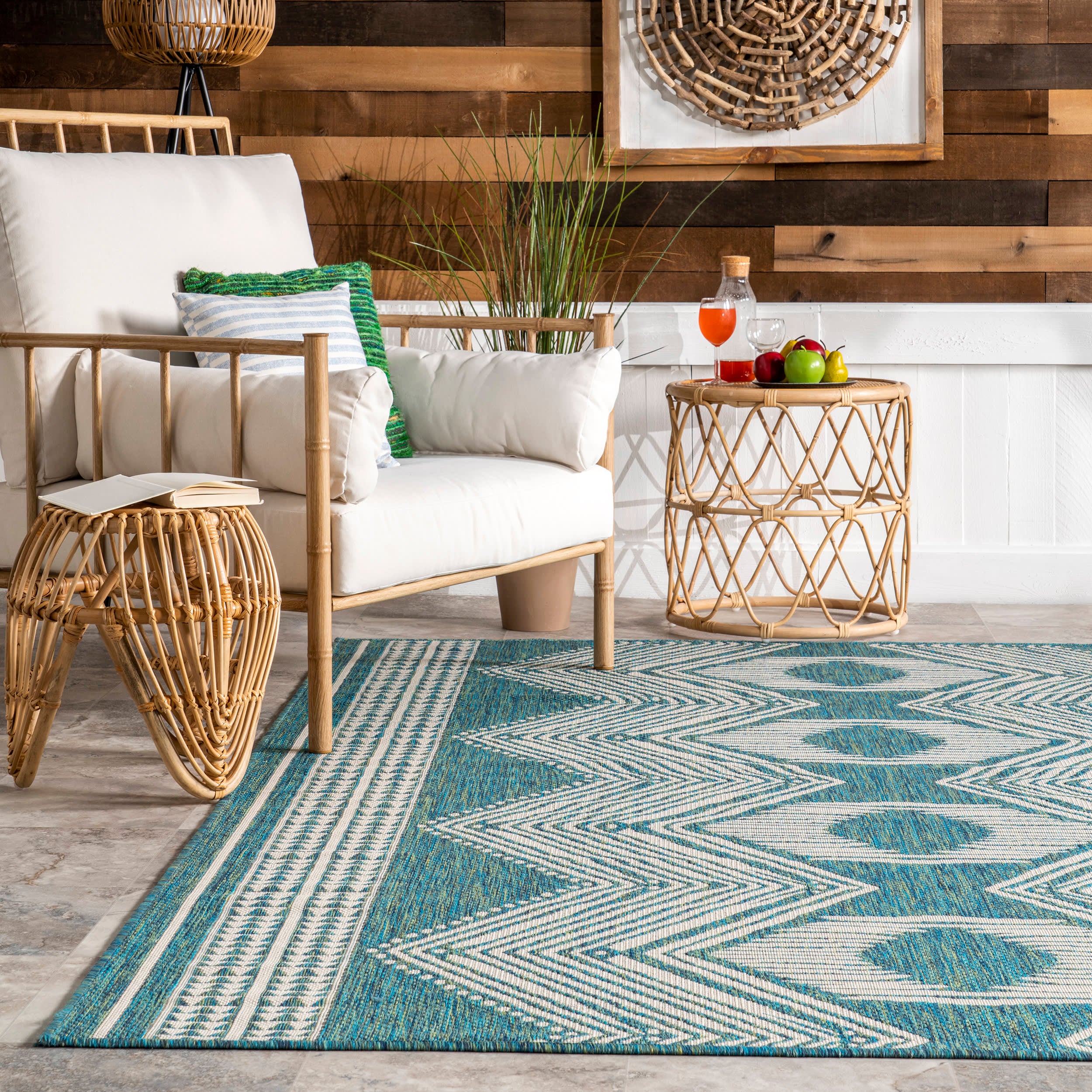 Iris Totem Indoor/Outdoor Flatweave Rug | Teal - Image 4