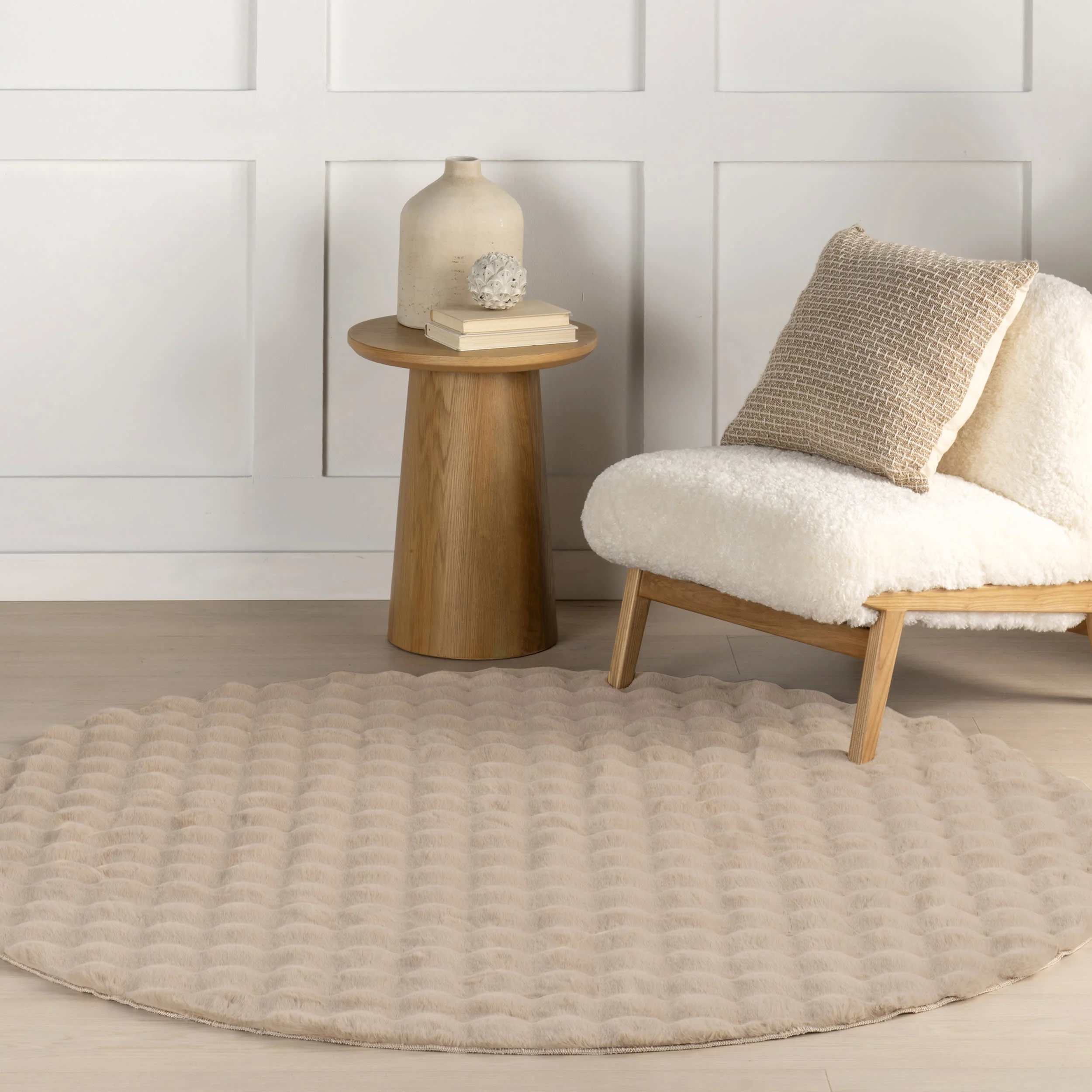 Ivana Checkered Plush Cloud Washable Rug | Taupe - Image 2
