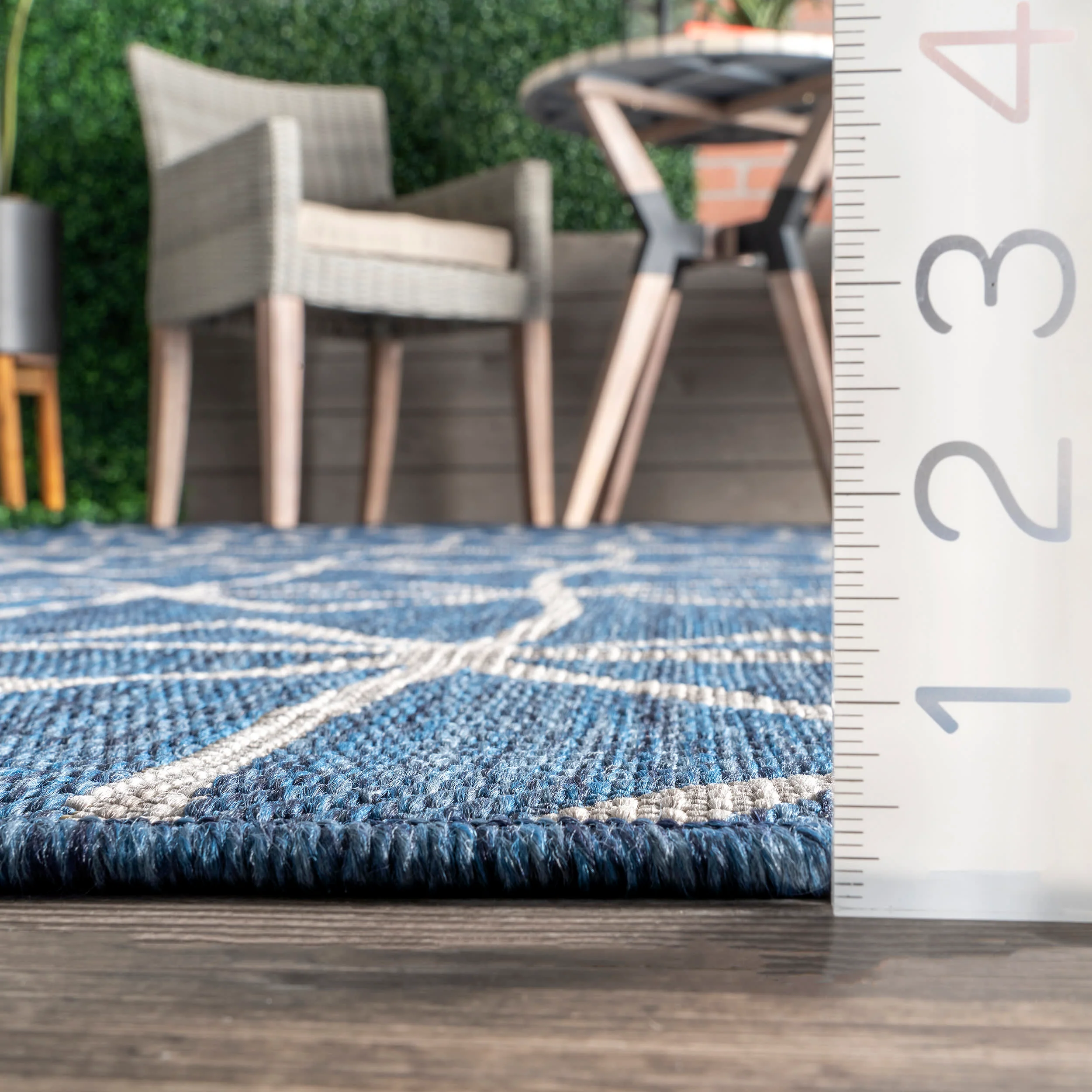 Ivied Trellis Indoor/Outdoor Flatweave Rug | Blue - Image 5