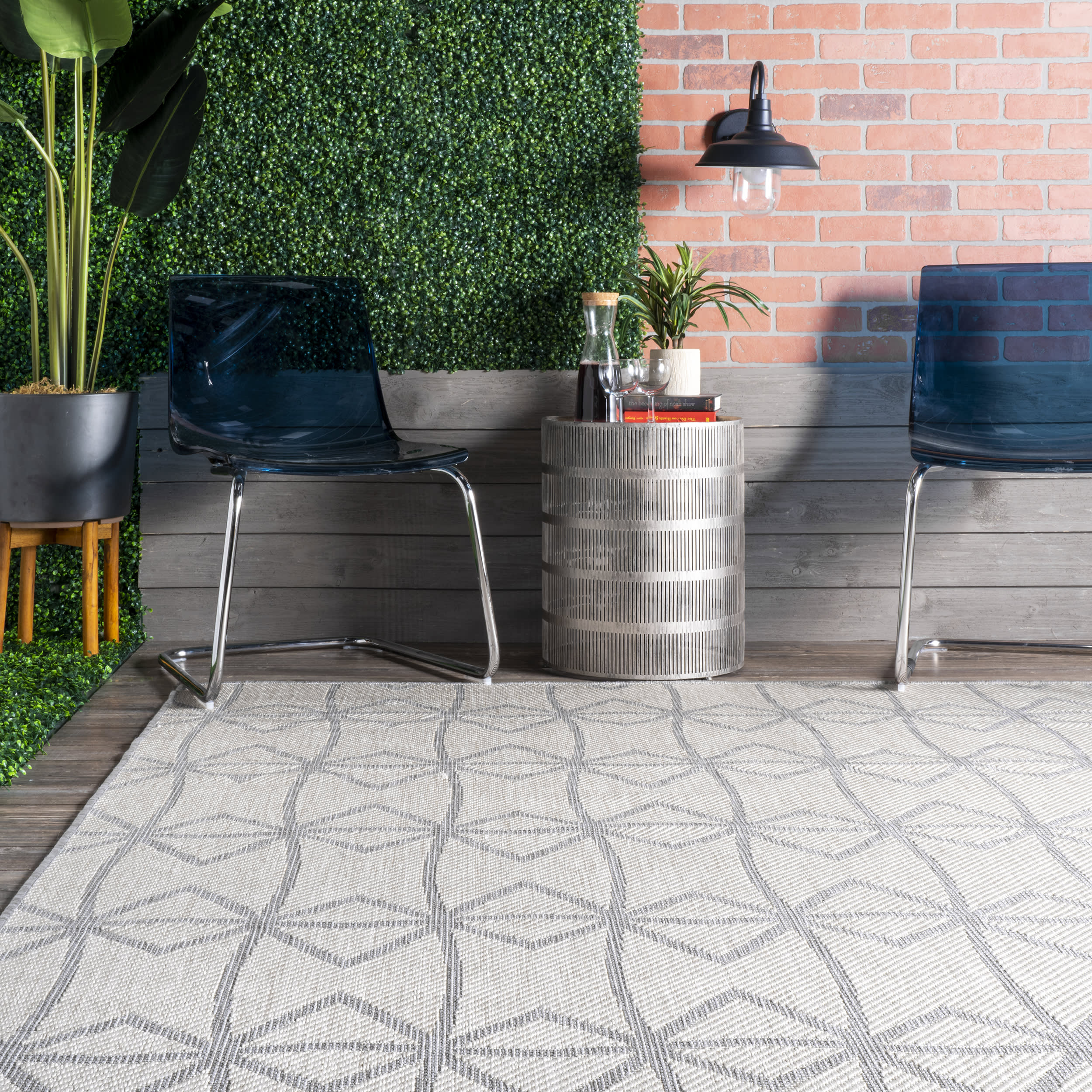 Ivied Trellis Indoor/Outdoor Flatweave Rug | Light Grey - Image 4