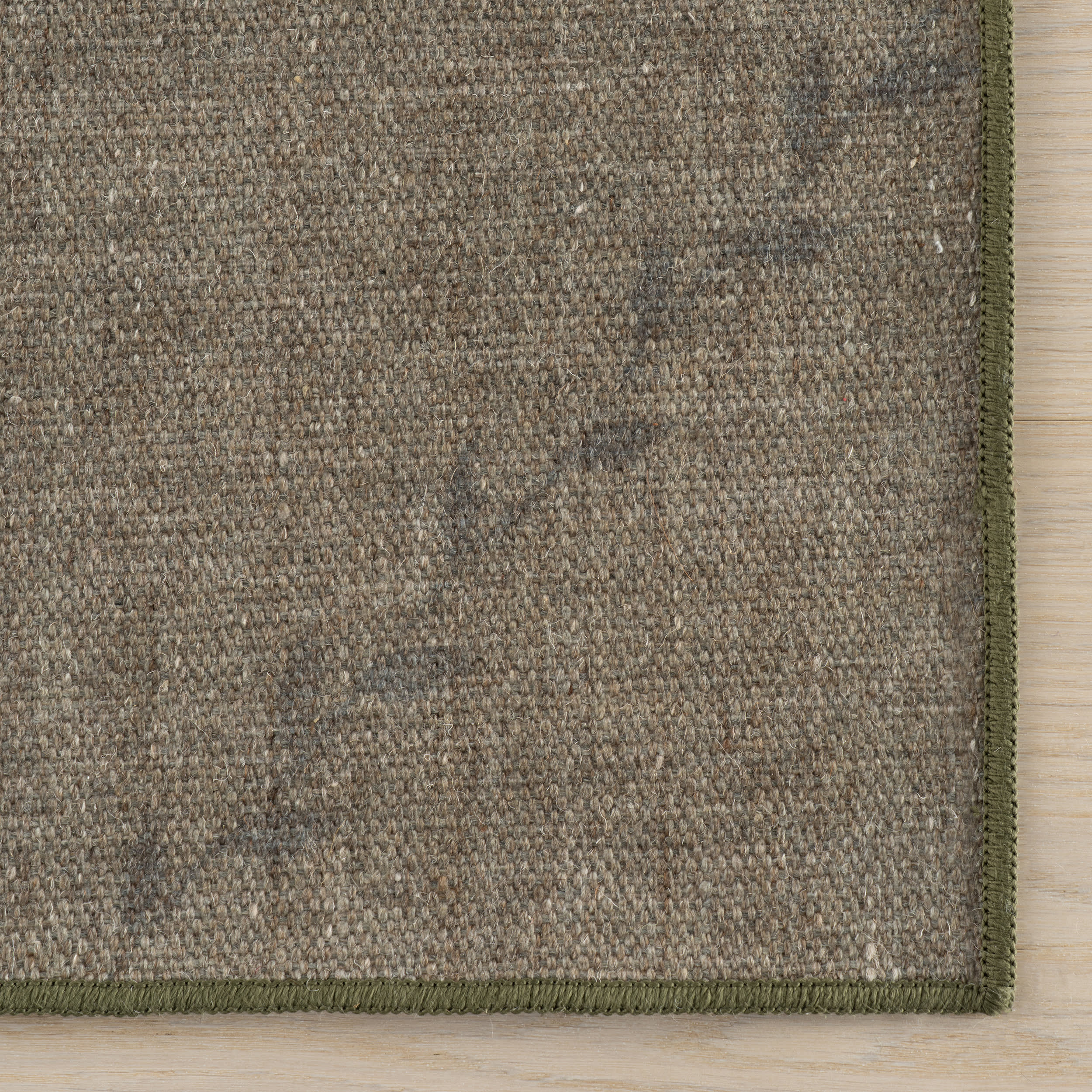 Ivy Floral Washable Rug by Nate Berkus | Brown - Image 4