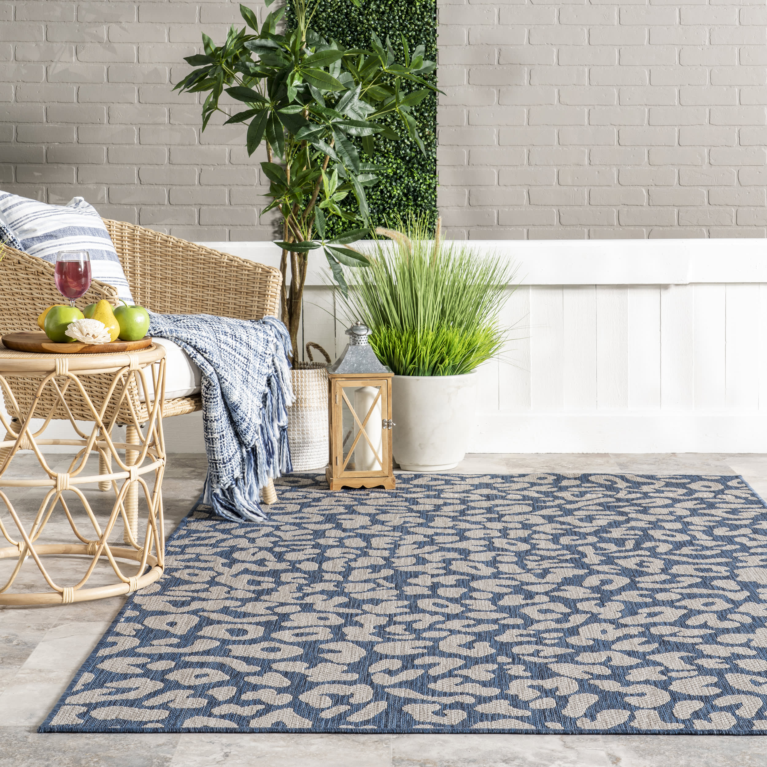 Jaelyn Leopard Spotted Indoor/Outdoor Rug | Blue - Image 4