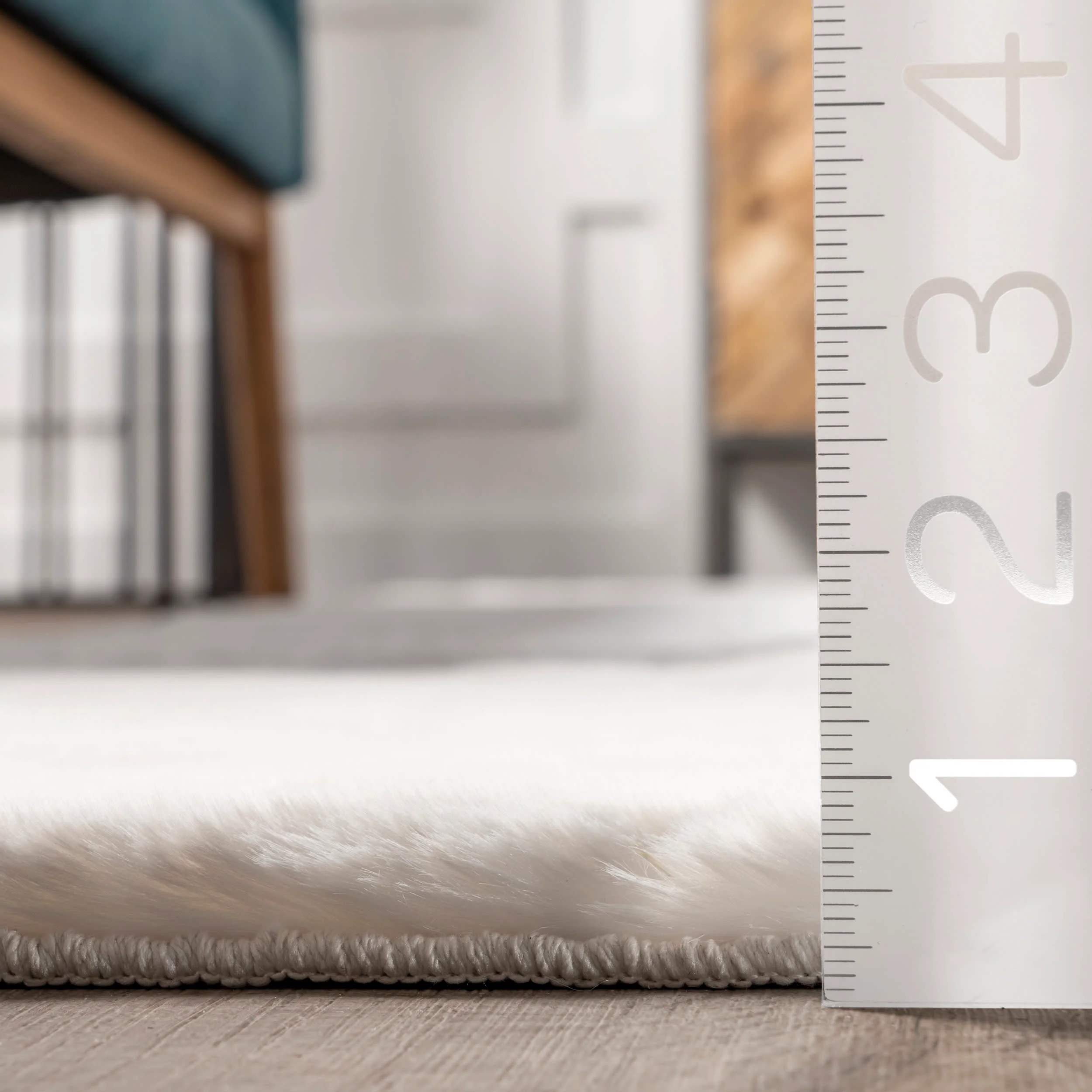 Jaylene Trellis Plush Cloud Washable Rug | White - Image 5