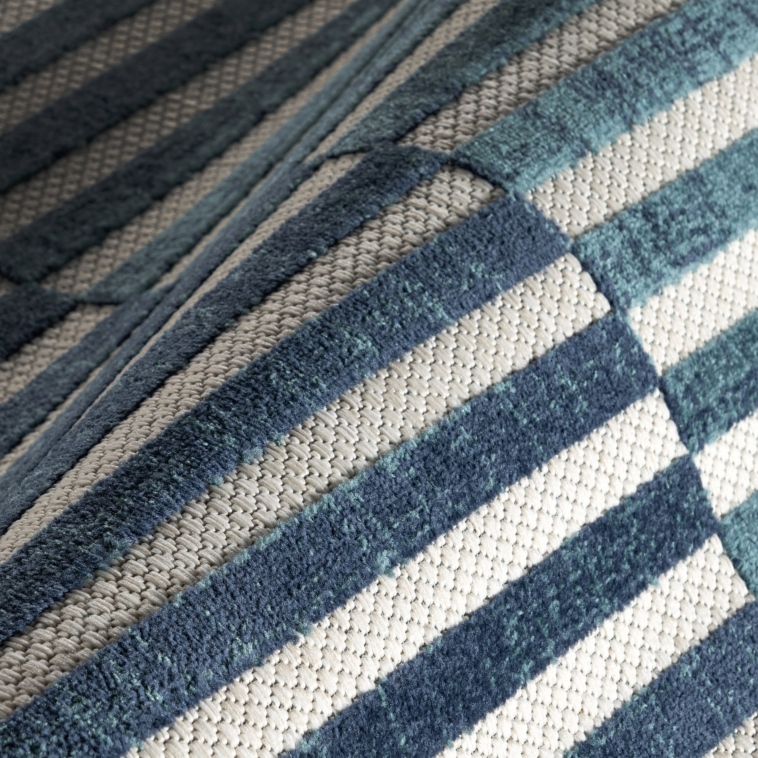 Colony Indoor/Outdoor Rug | Blue - Image 3