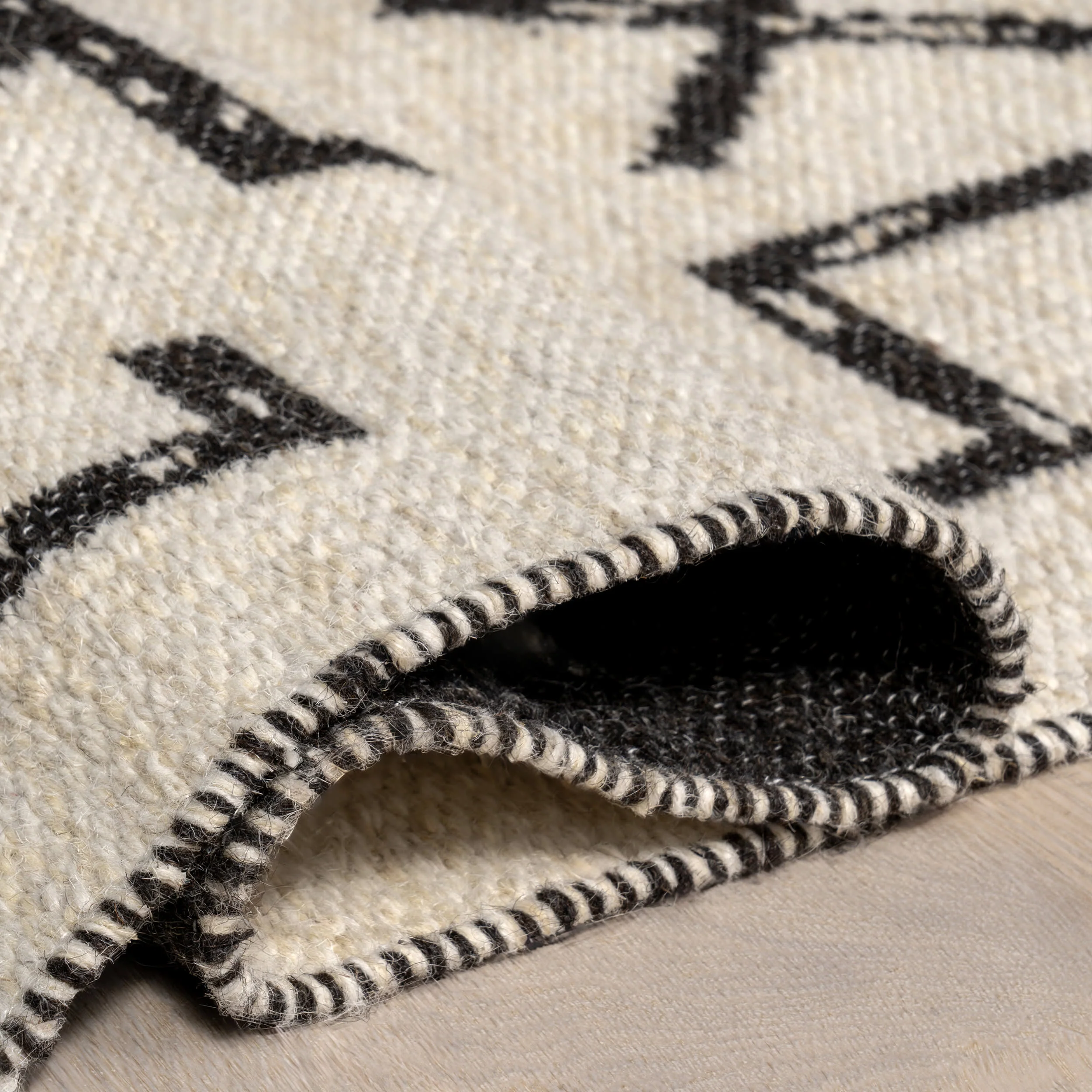 June Geometric Reversible Wool Rug | Ivory - Image 11