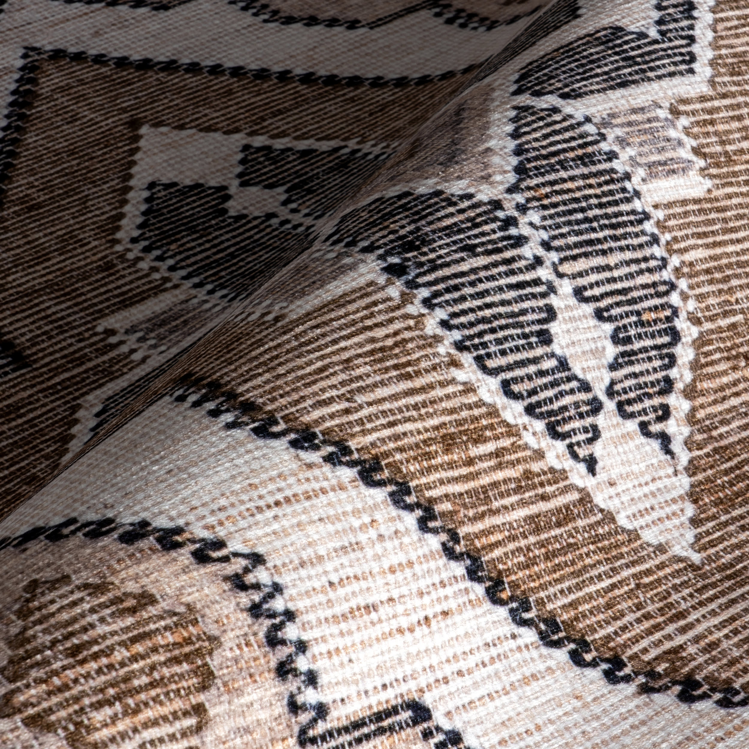 Keily Medallion Spill Proof Washable Rug | Ivory - Image 3