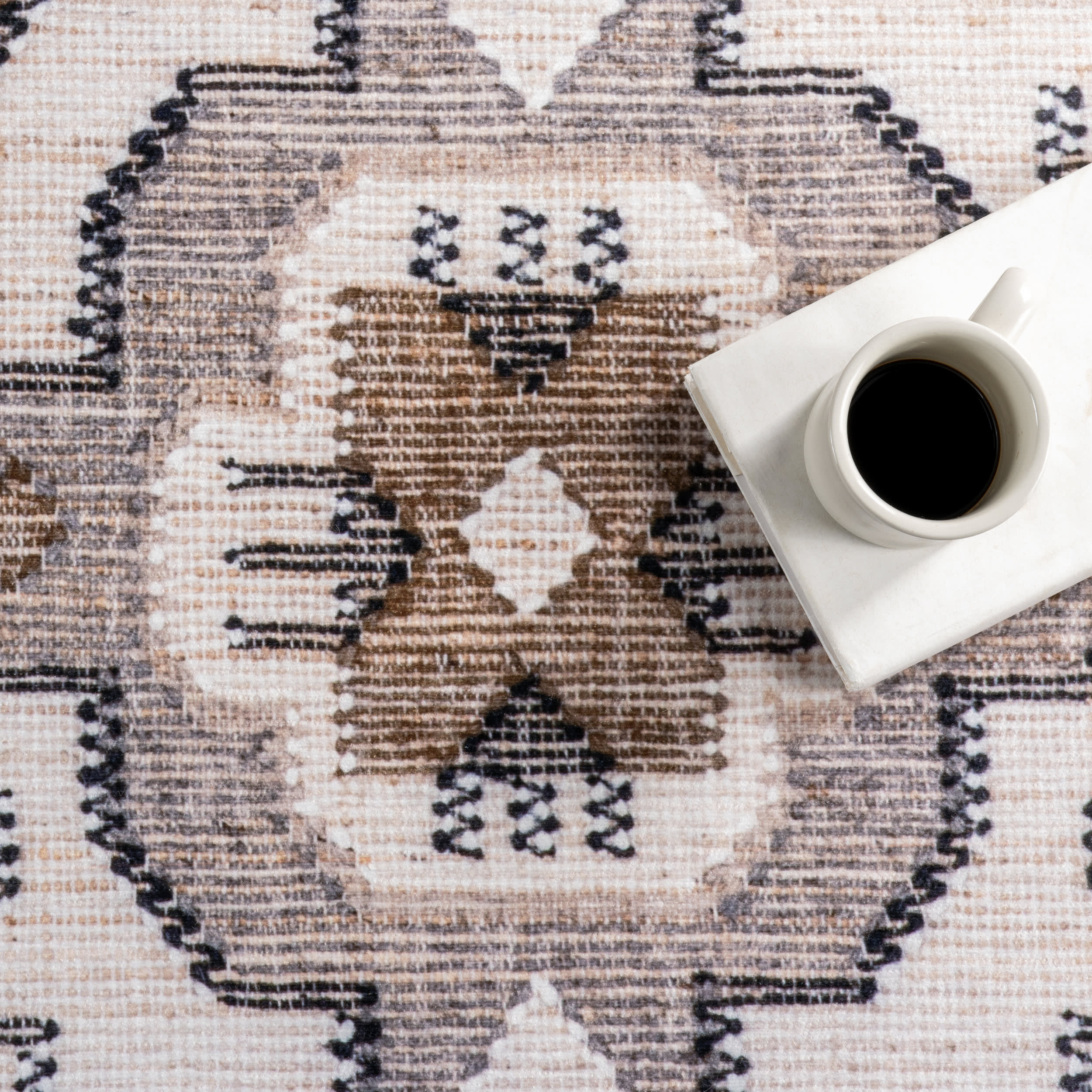 Keily Medallion Spill Proof Washable Rug | Ivory - Image 8