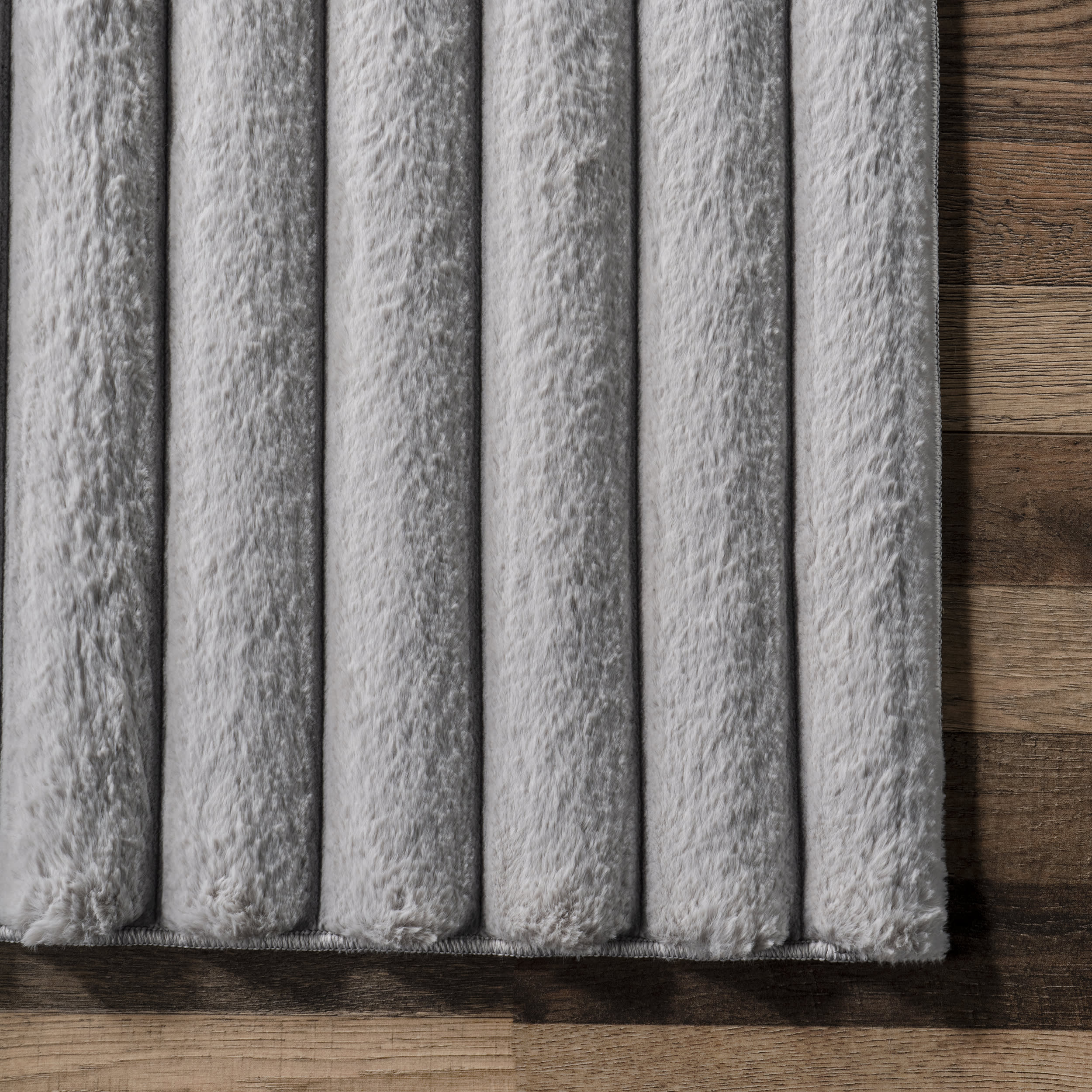 Kris Striped Plush Cloud Washable Rug | Silver - Image 3