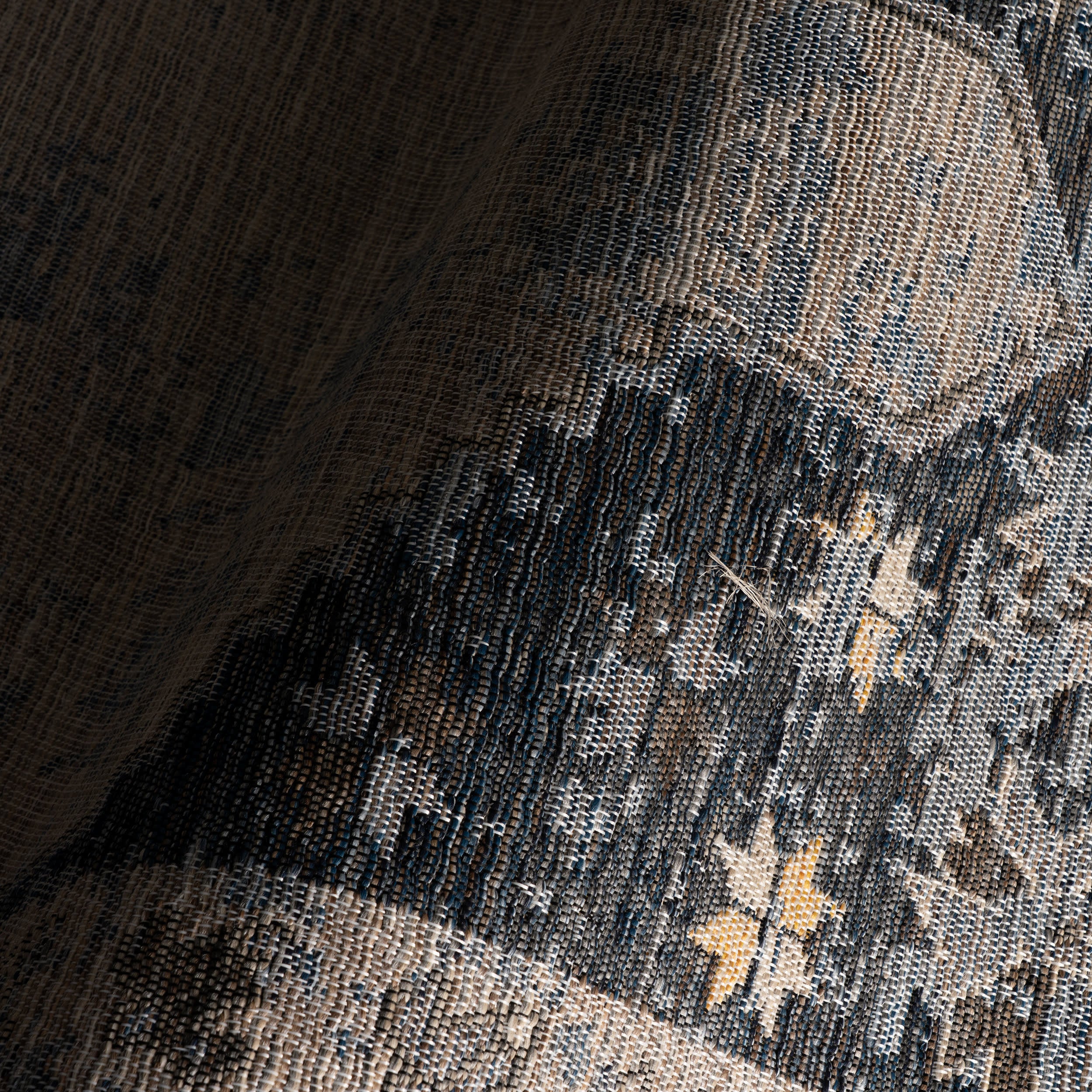 Liamara Traditional Medallion Indoor/Outdoor Rug | Grey - Image 3