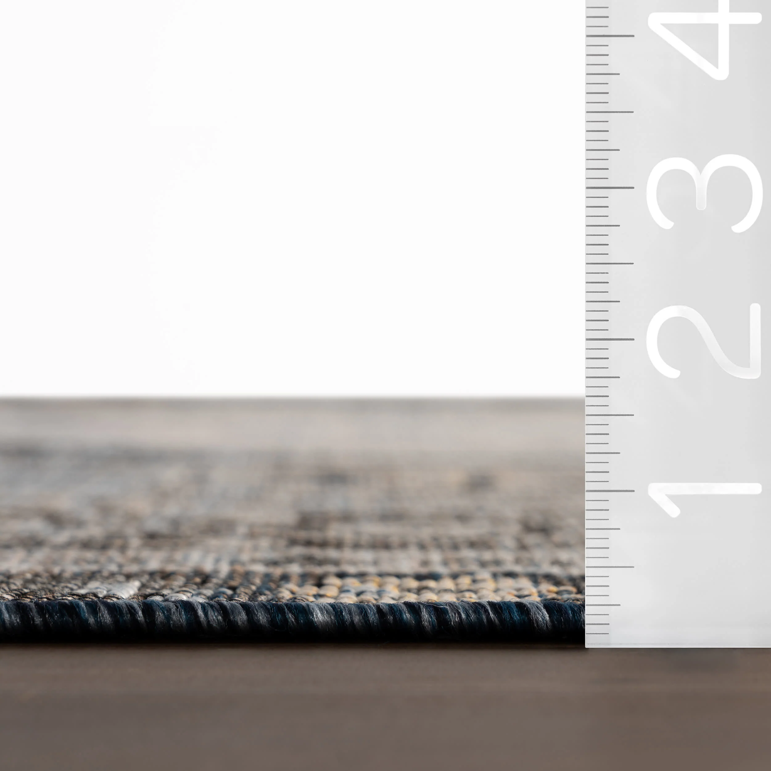 Liamara Traditional Medallion Indoor/Outdoor Rug | Grey - Image 6