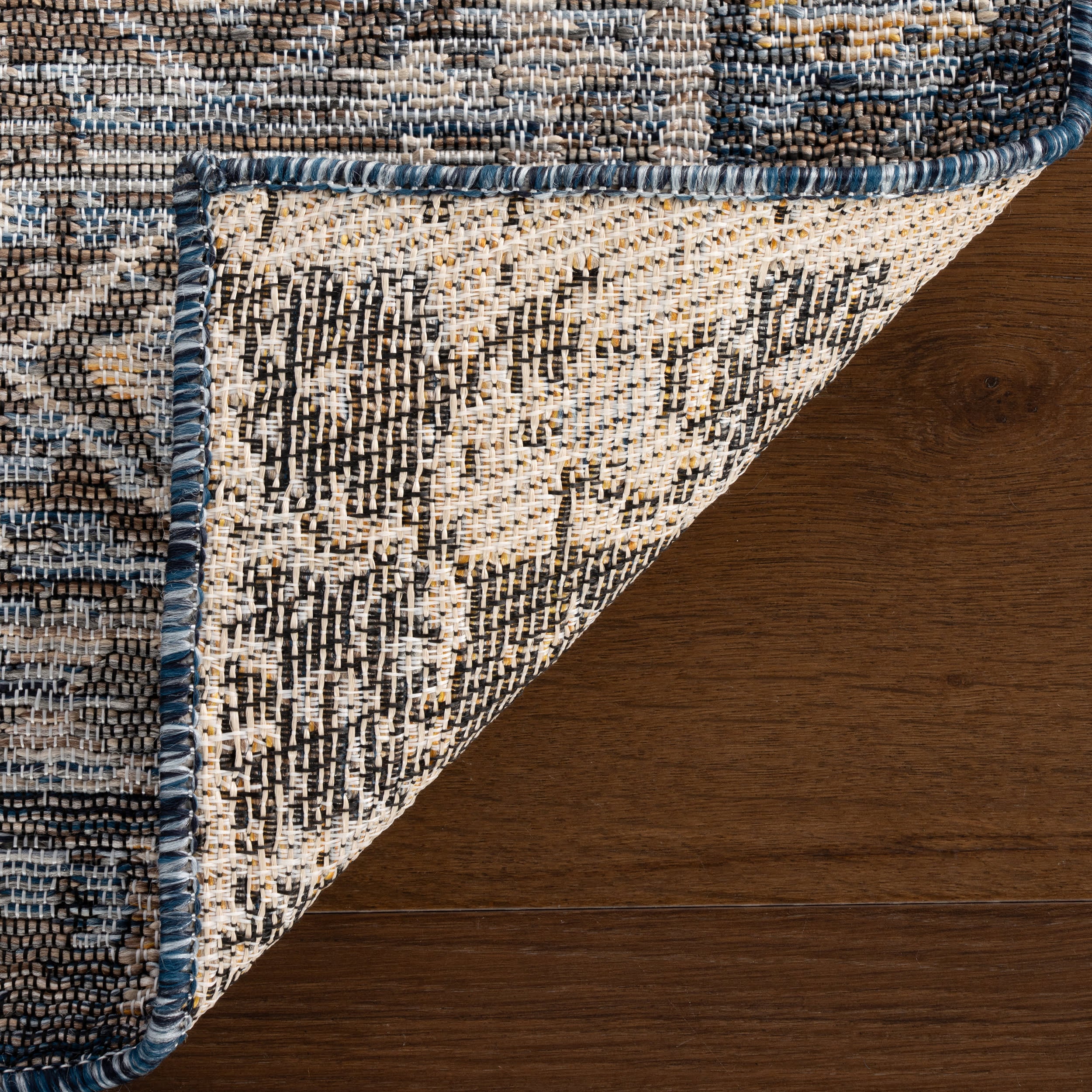 Liamara Traditional Medallion Indoor/Outdoor Rug | Grey - Image 8
