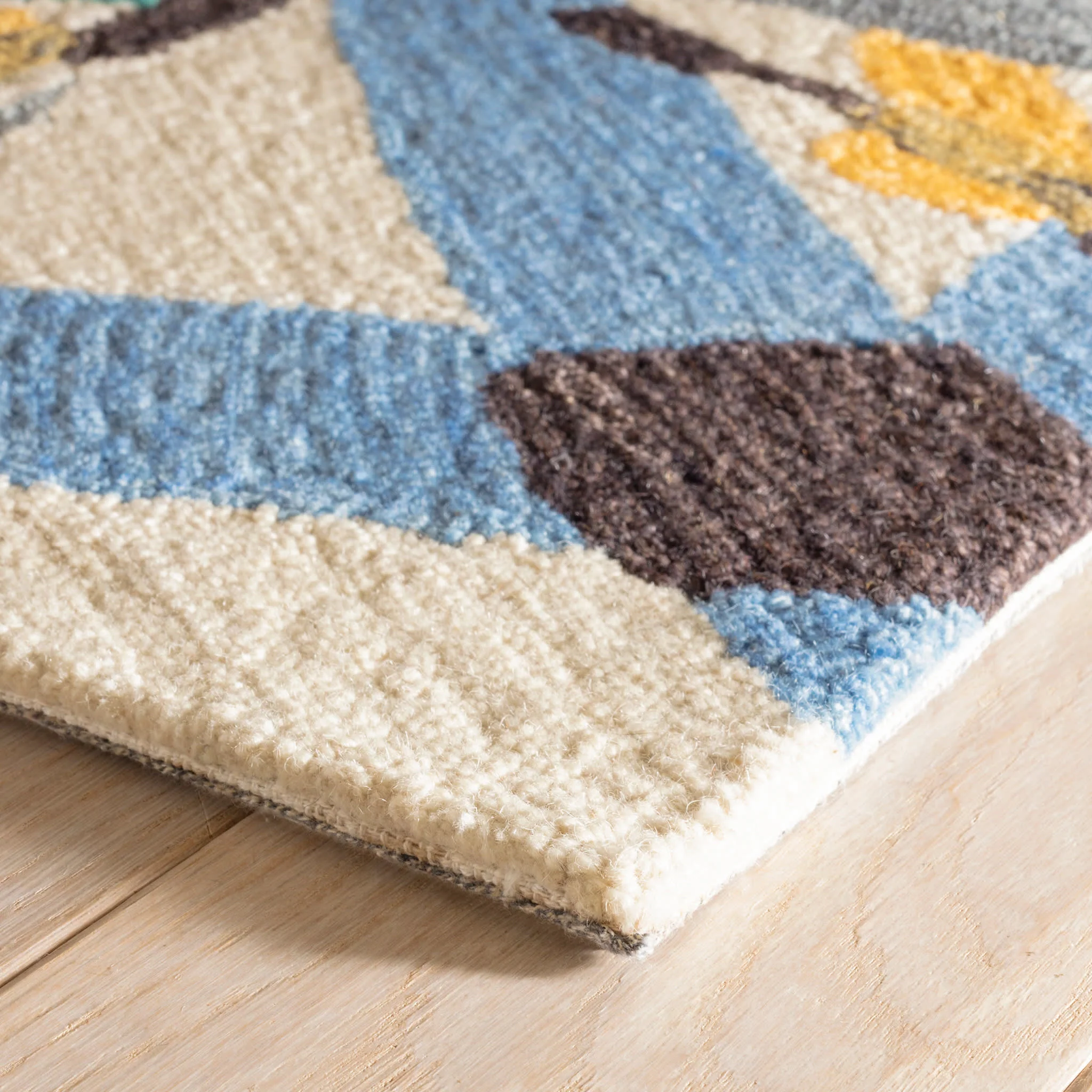 Lily Pad Hand Micro Hooked Wool Rug | Autumn - Image 4