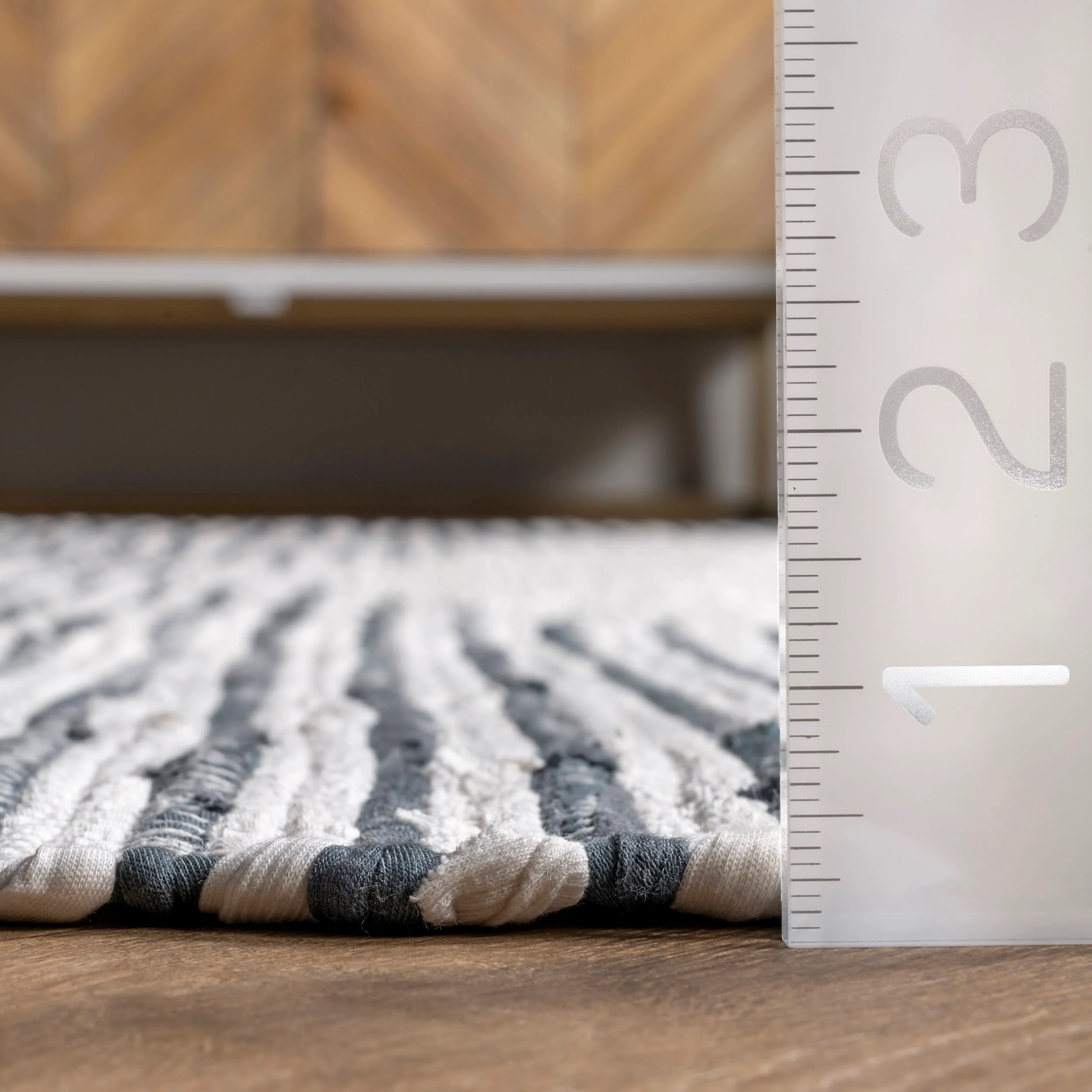 Lined Diamonds Rug | Ivory - Image 5