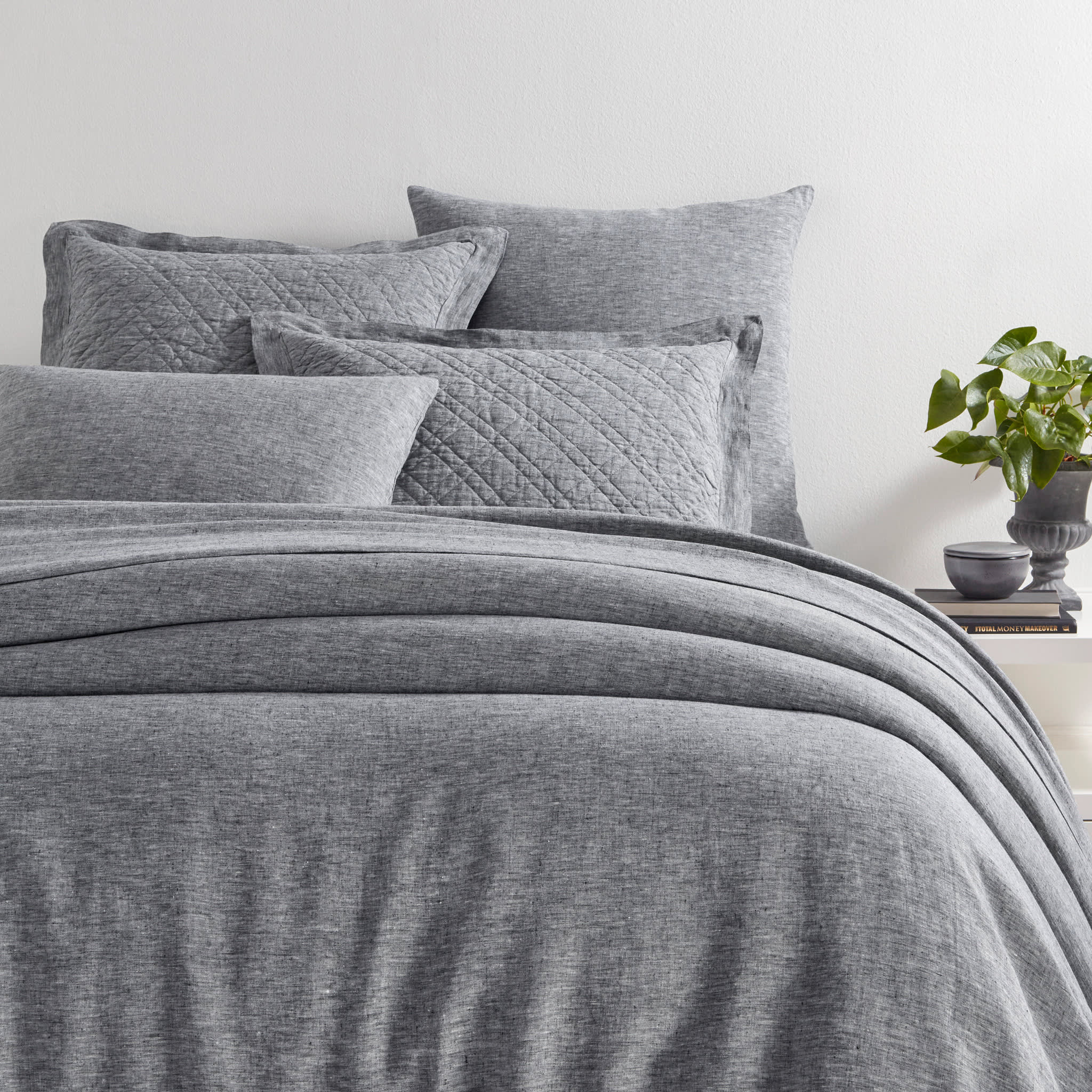 Lush Linen Duvet Cover | Black