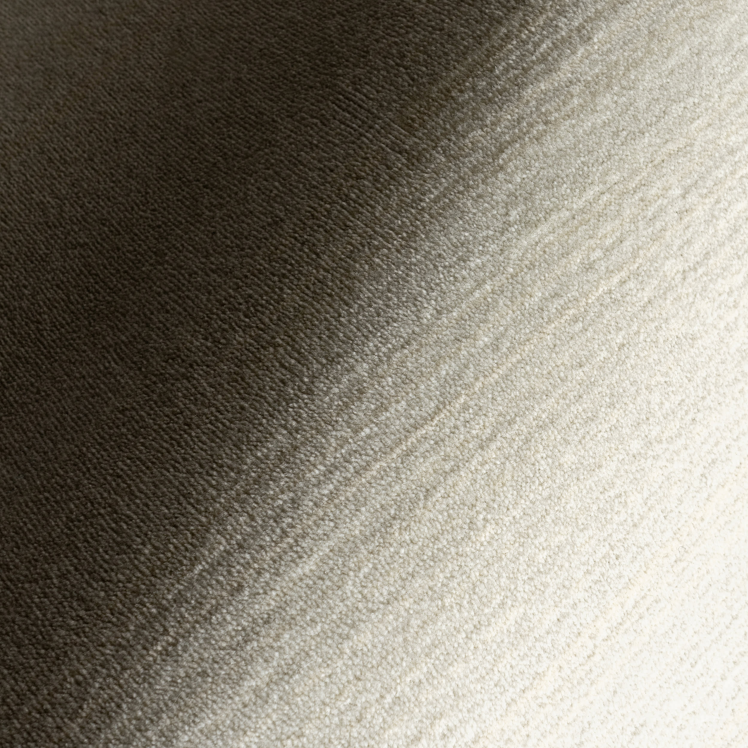 Lylah Solid Fringed Rug | Cream - Image 3