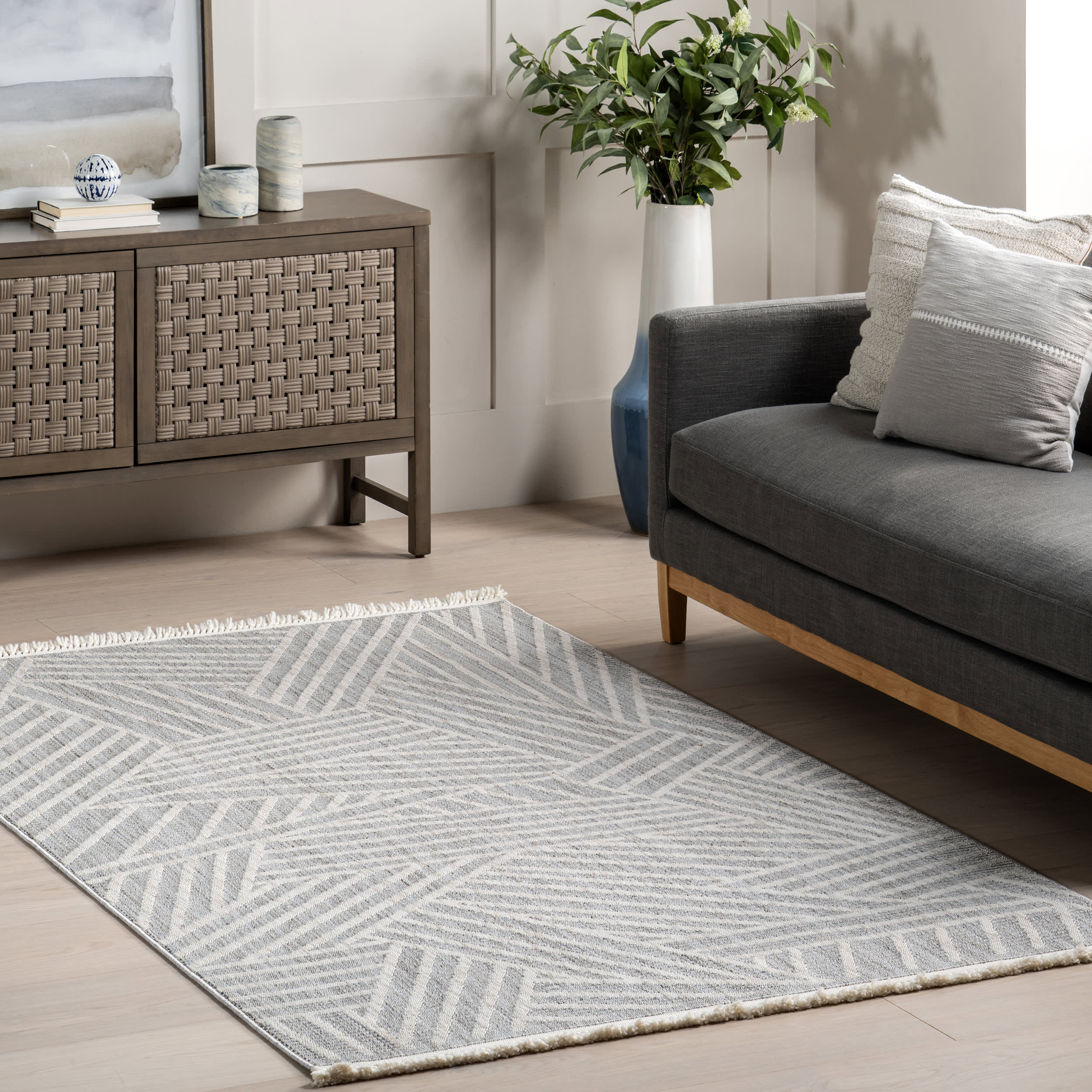 Lynette Running Lines Geometric Rug | Light Blue - Image 2