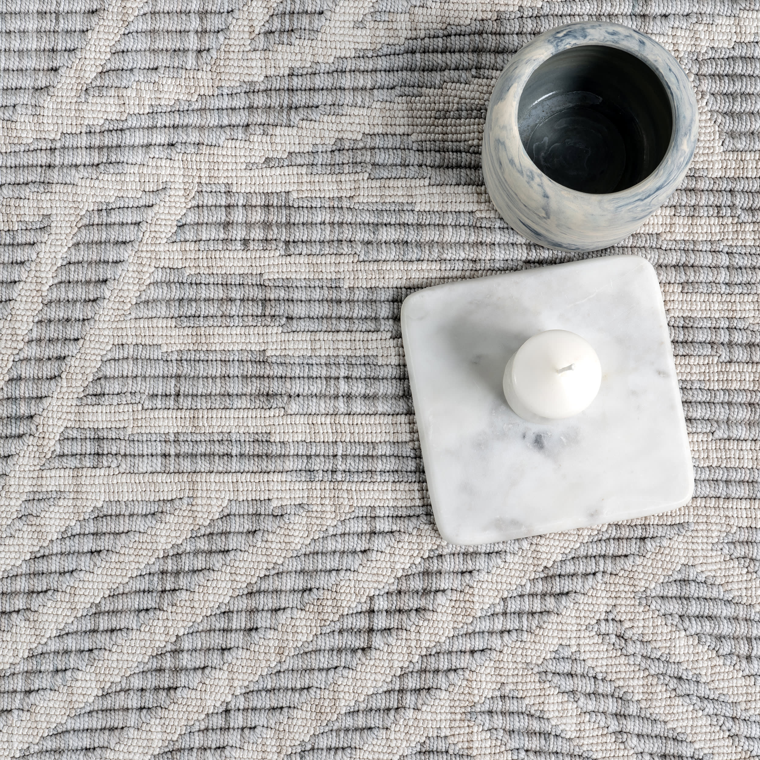 Lynette Running Lines Geometric Rug | Light Blue - Image 7
