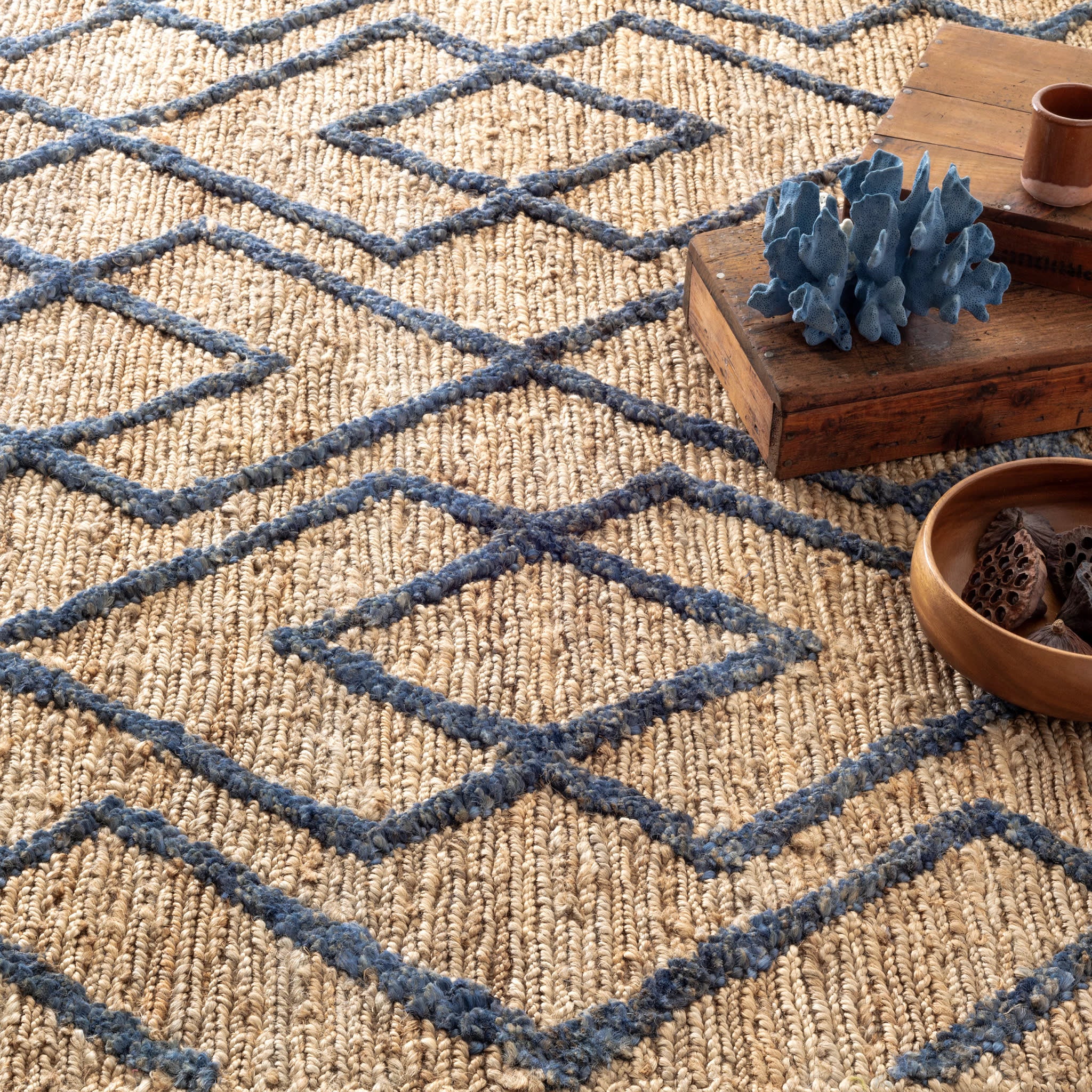 Marco Jute Soumak Handwoven Rug by Bunny Williams | Navy - Image 5