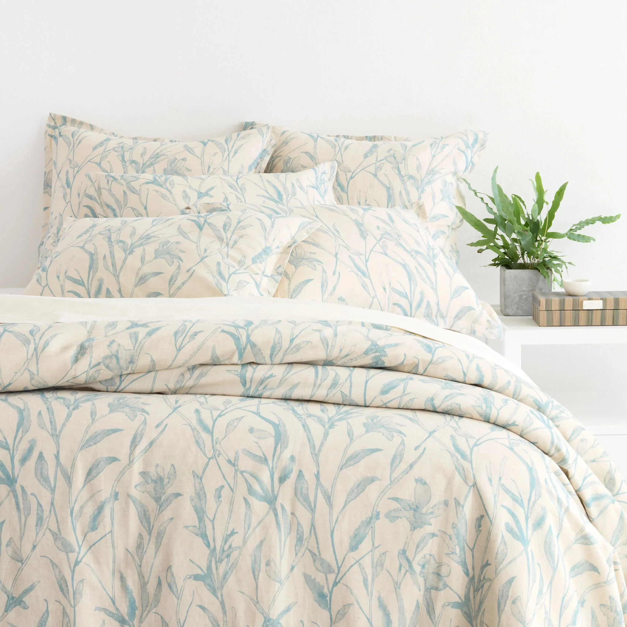 Margot Linen Duvet Cover | Pewter Blue