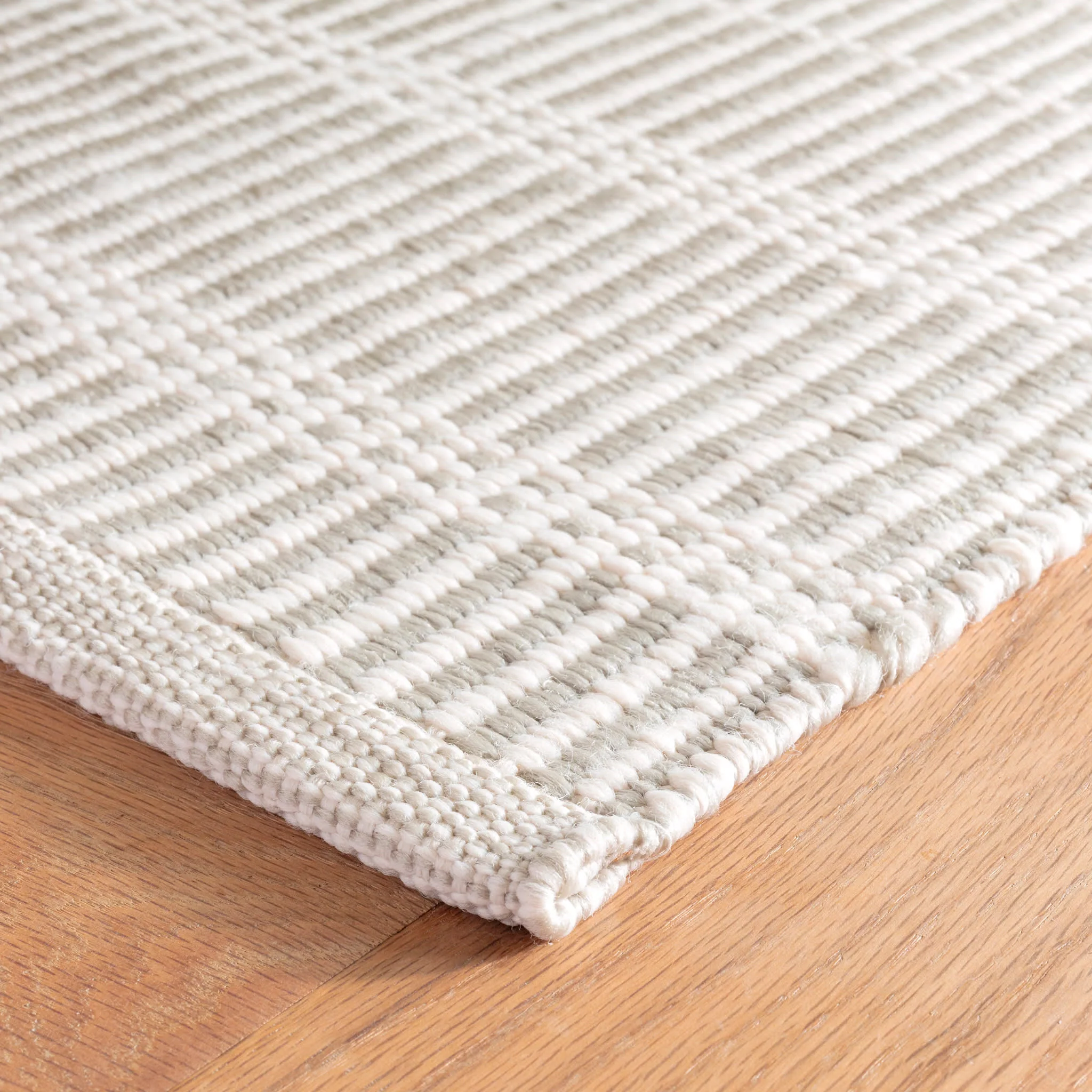 Marlo Handwoven Indoor/Outdoor Rug | Platinum - Image 3