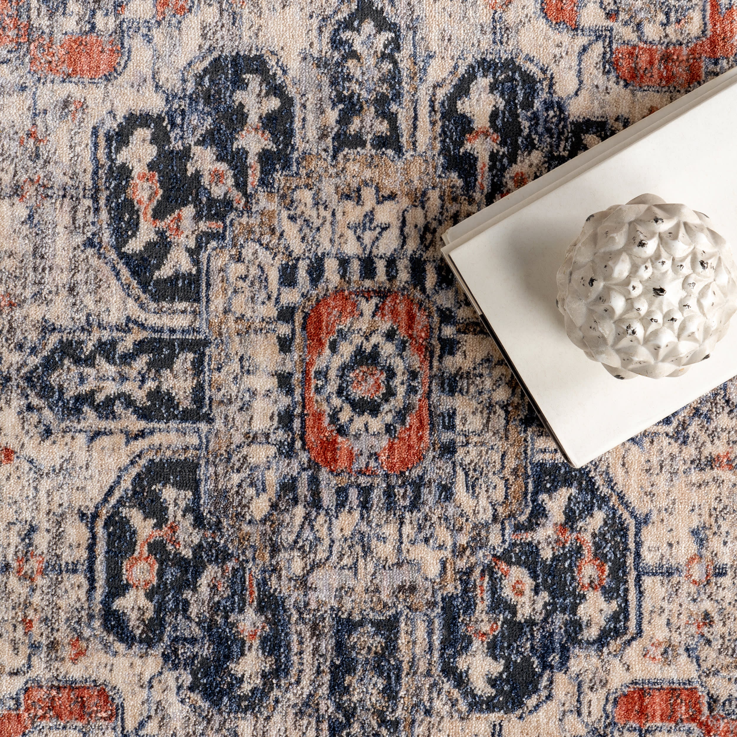 Maud Traditional Vintage Rug | Navy - Image 7