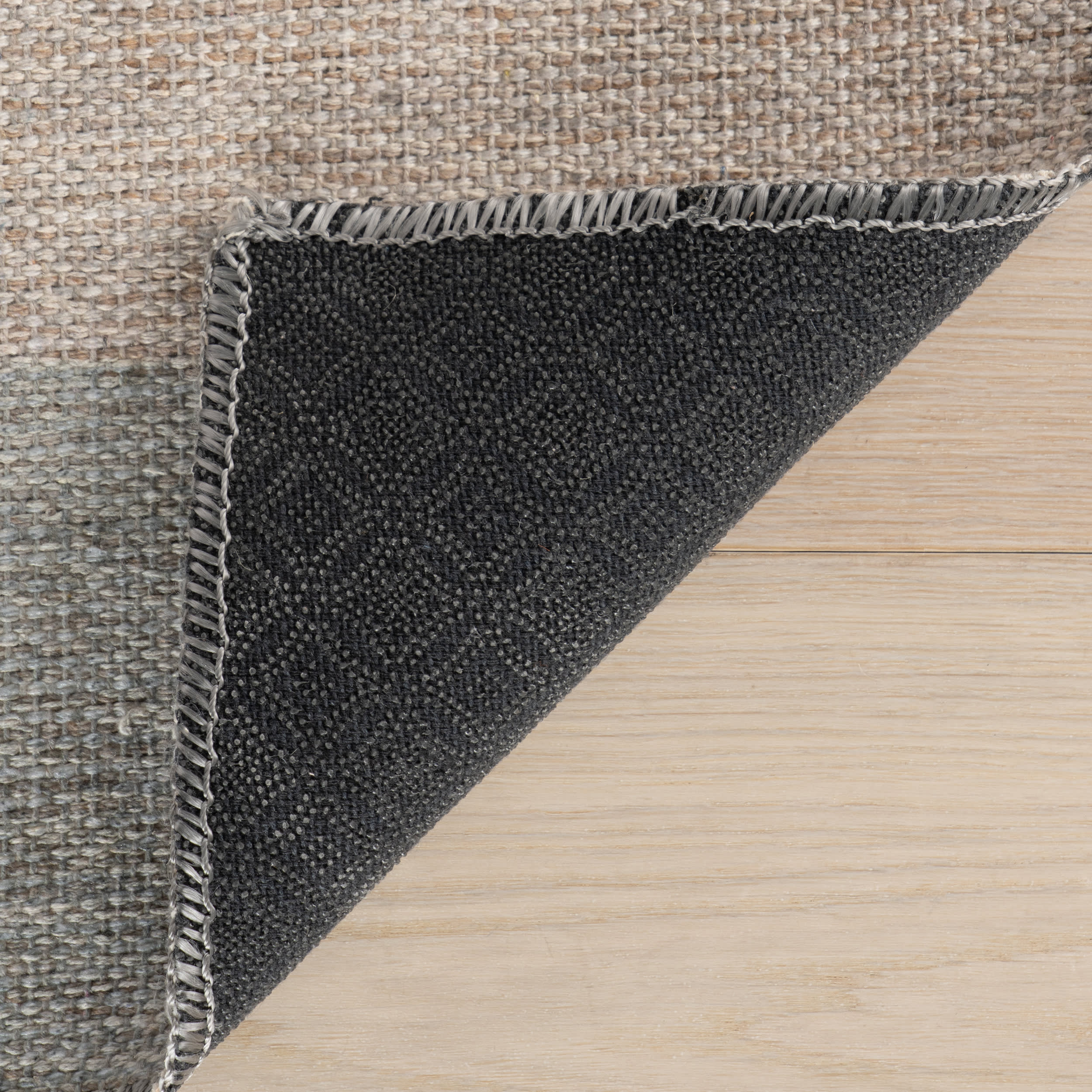 Mephira Checkered Washable Rug | Blue - Image 8