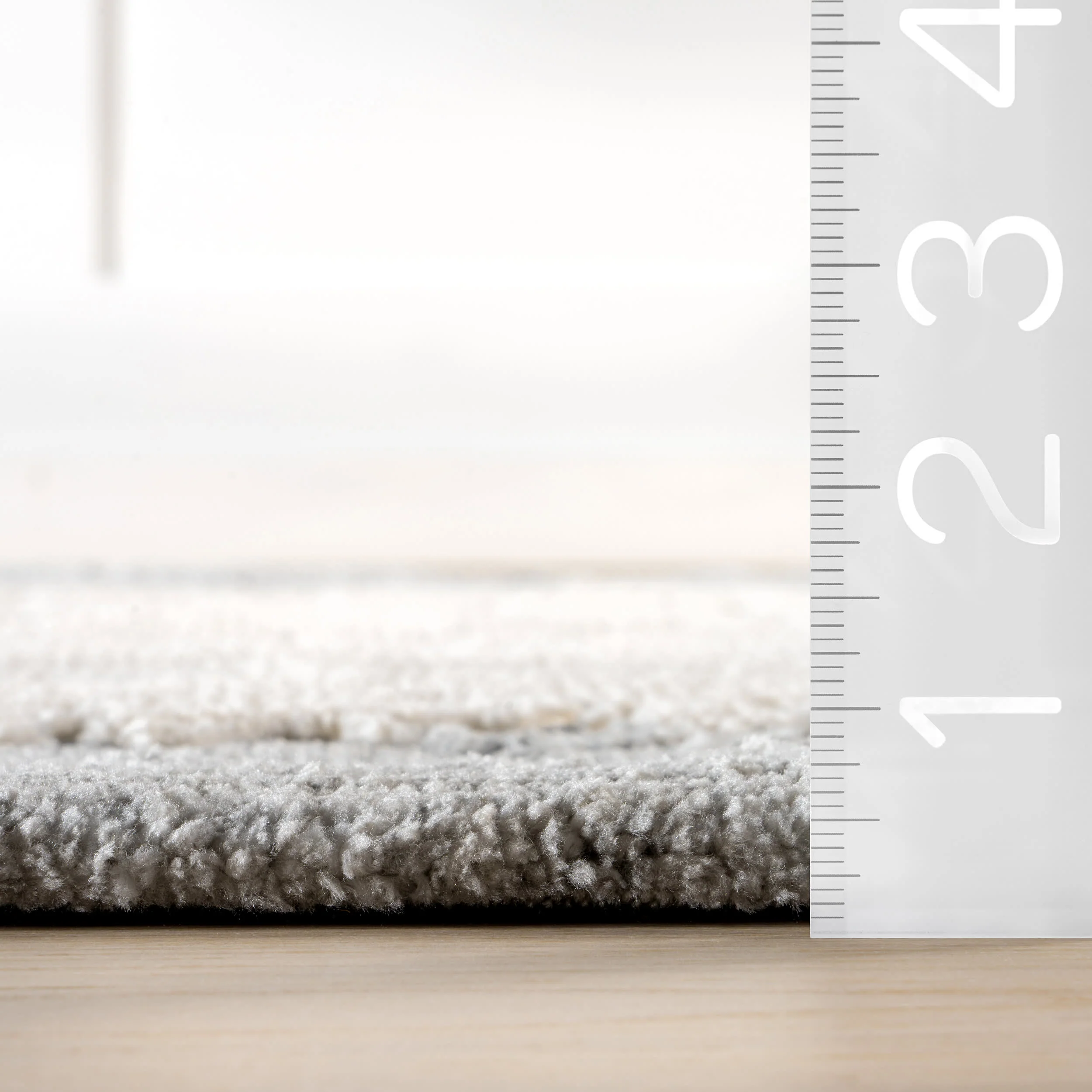 Mera Bordered Rug | Ivory - Image 5